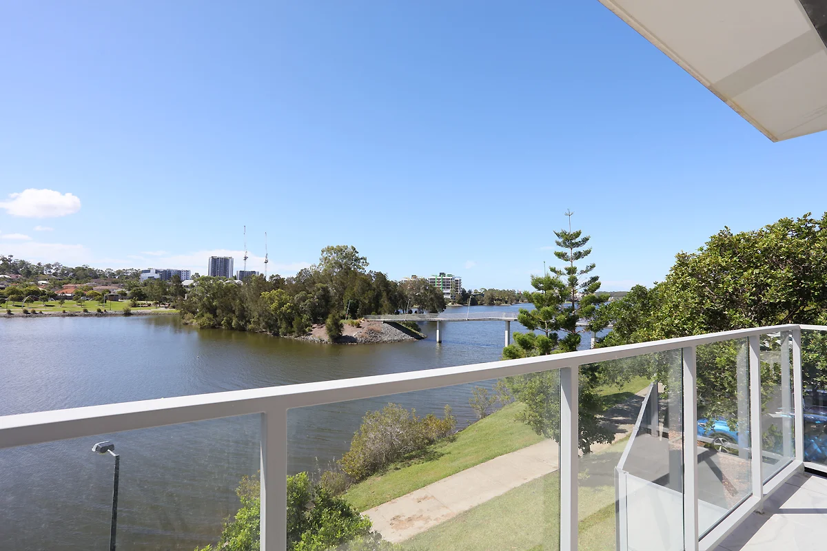 Additional image 26 of 2/9 South Bay Drive, Varsity Lakes QLD 4227
