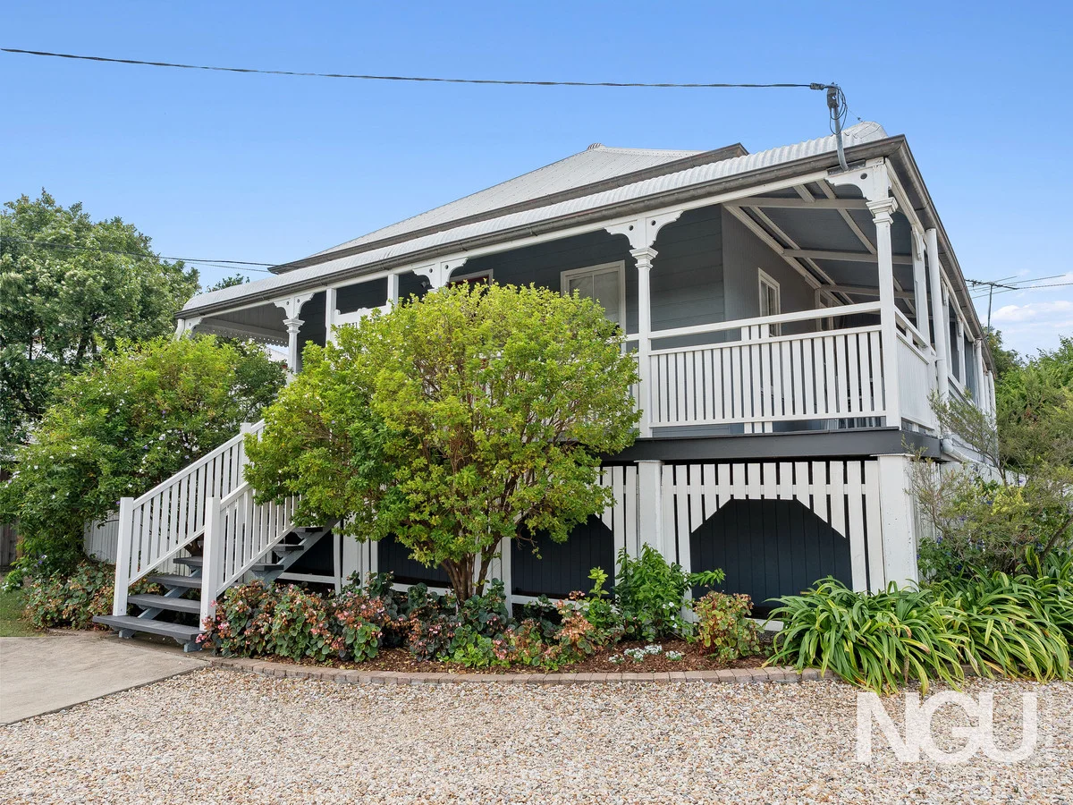 170 Blackstone Road, Silkstone QLD 4304 photo 2