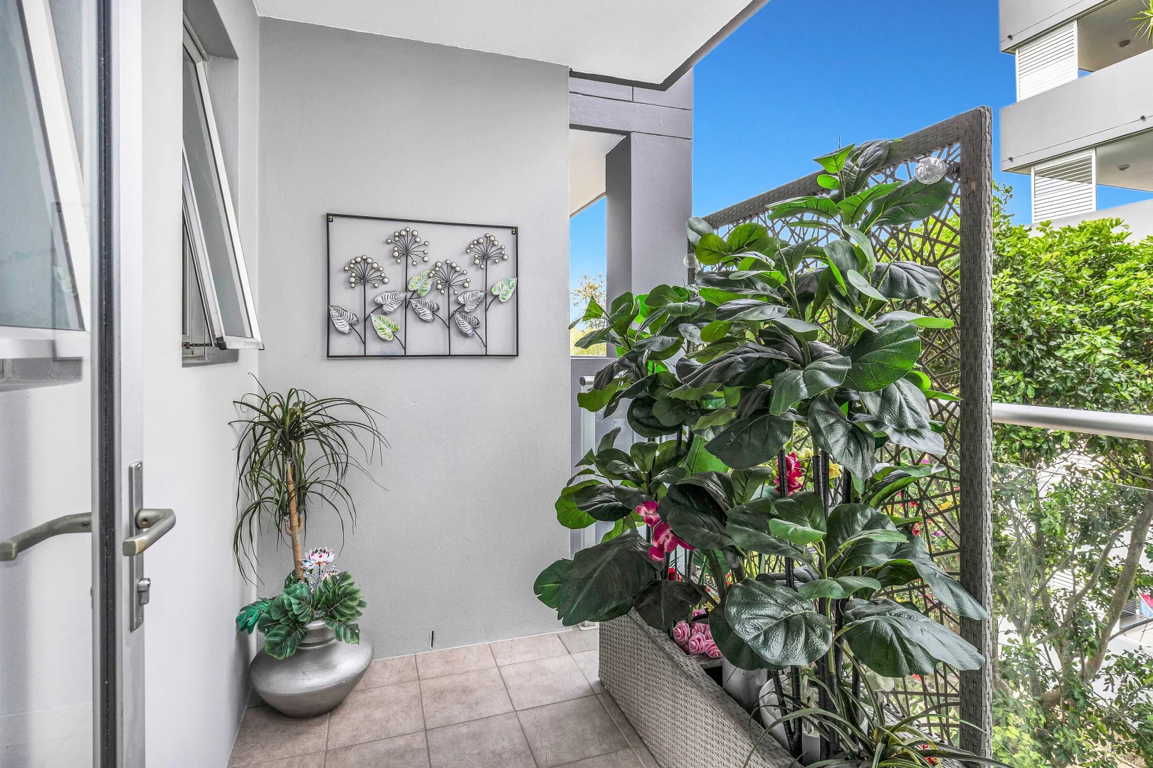 Additional image 15 of 2304/12-14 Executive Drive, Burleigh Waters QLD 4220