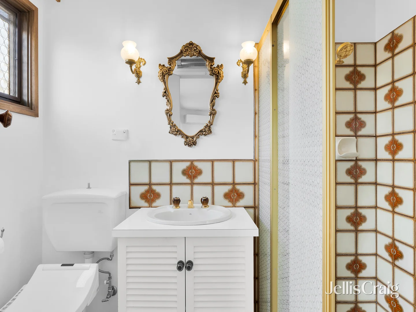 Additional image 11 of 1 Creswick Street, Glen Waverley VIC 3150