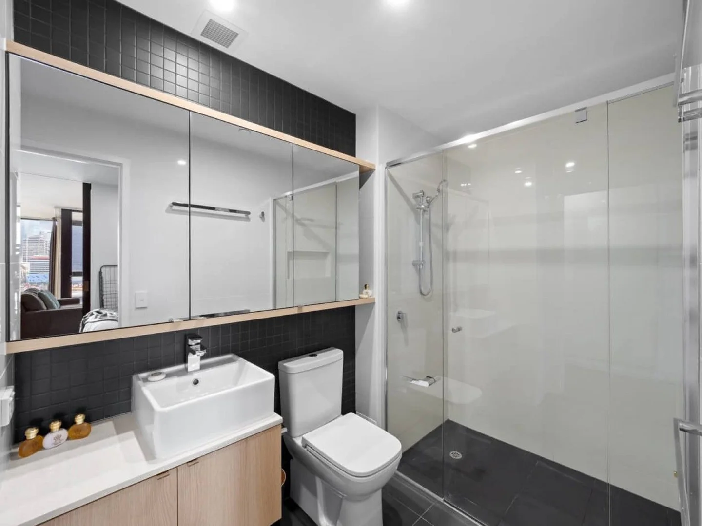 Additional image 11 of ID:21172690/77 Grey Street, South Brisbane QLD 4101