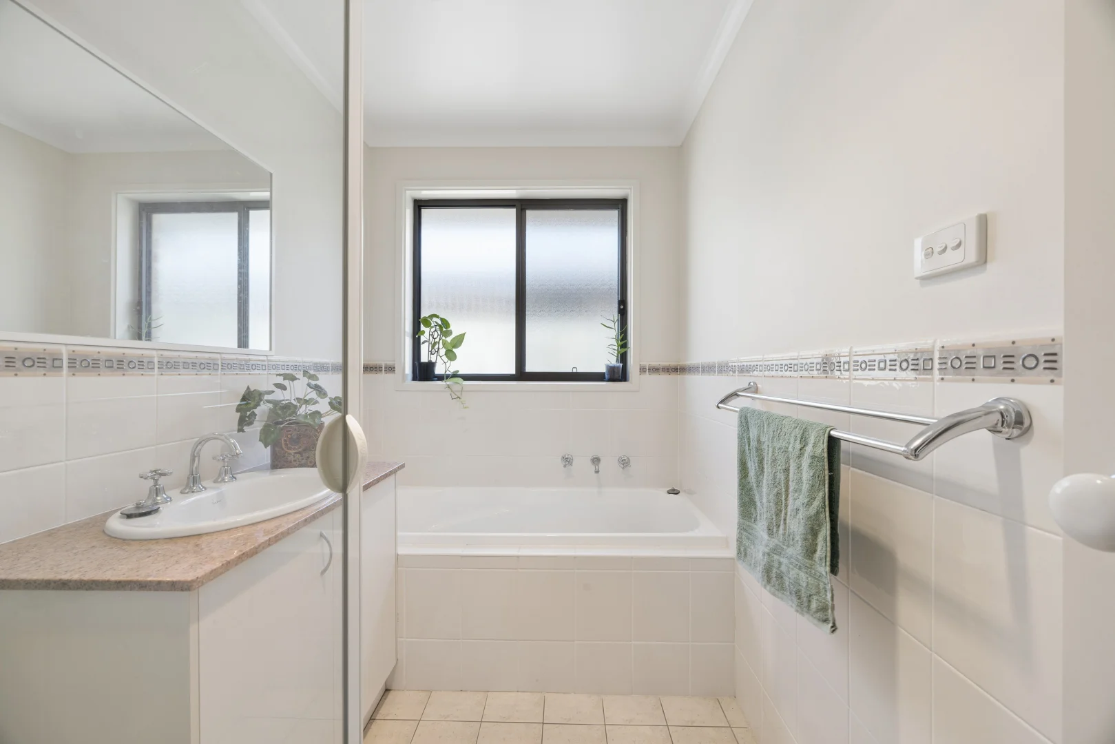Additional image 11 of 8/30 Betty Maloney Crescent, Banks ACT 2906