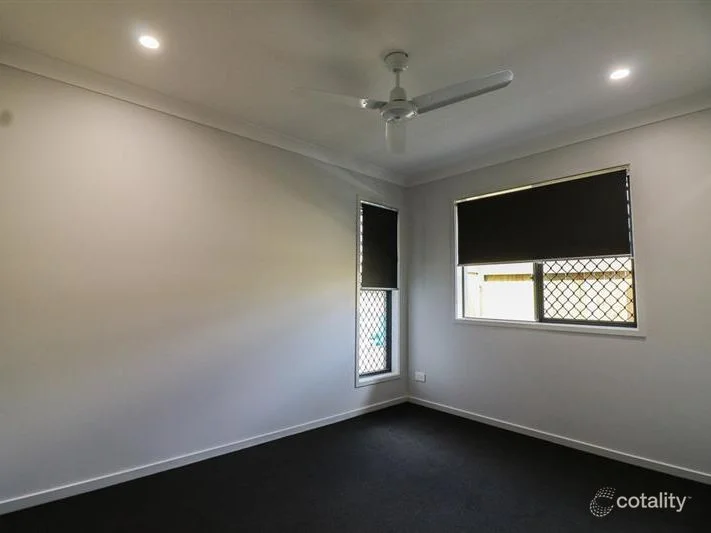 76 McKinnon Drive, Yarrabilba QLD 4207 photo 4