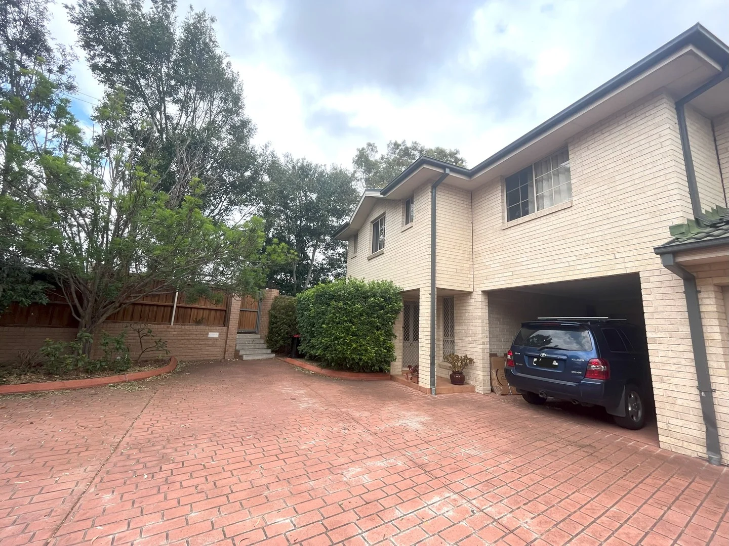 12/12 Pine Road, Casula NSW 2170