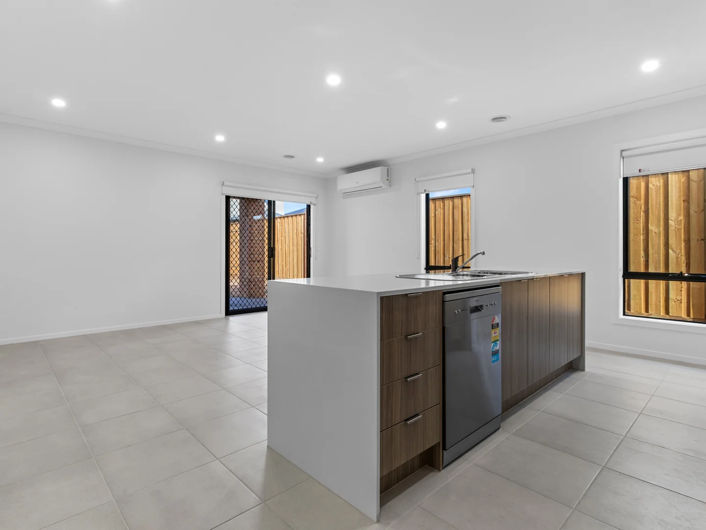 Additional image 3 of 11 Blackiston Rd, Wollert VIC 3750