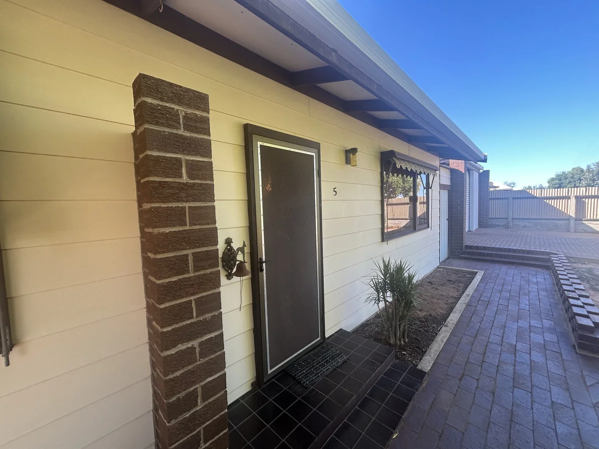 5 Leslie Street, Port Augusta SA 5700