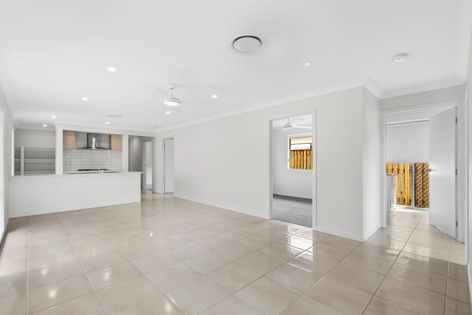 4 Owl Court Caboolture, Caboolture QLD 4510 photo 4