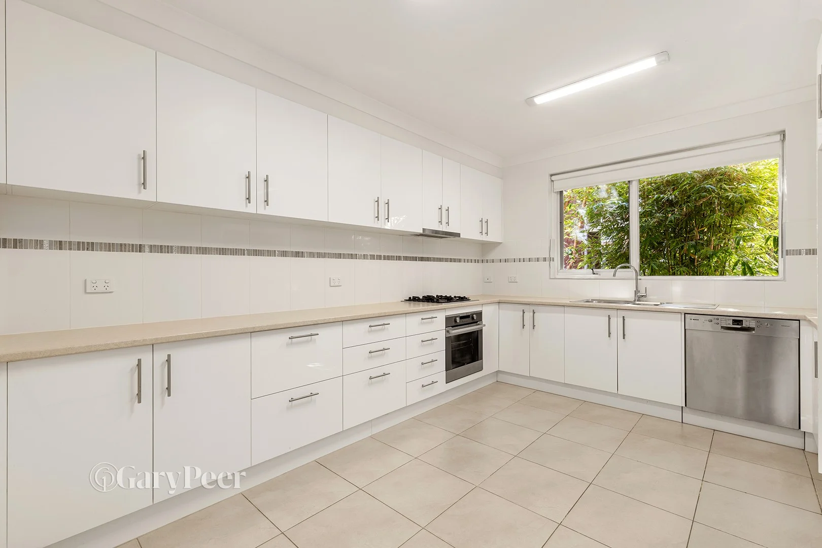 2/722 Inkerman Rd, Caulfield North VIC 3161