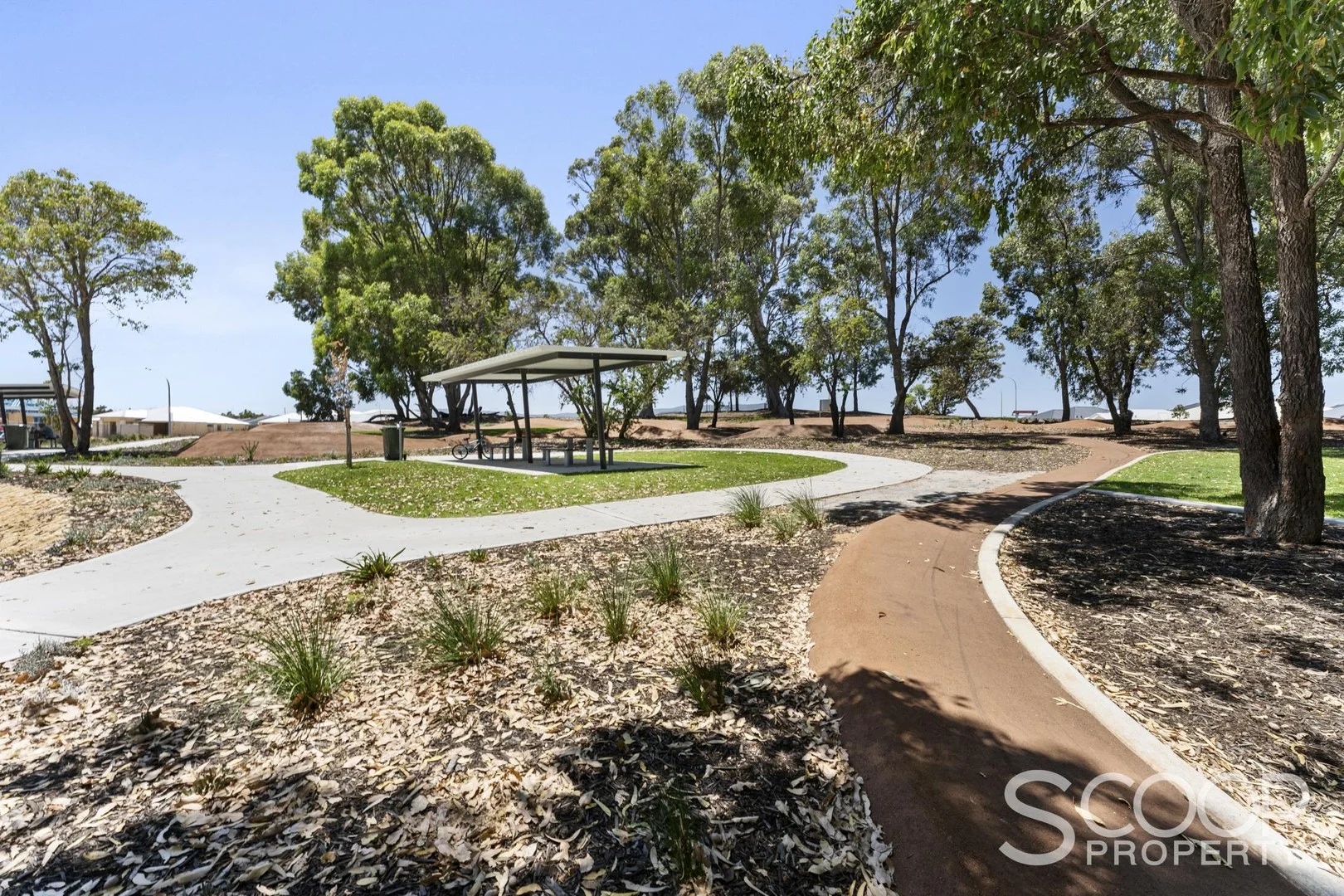 17 Magnolia Way, Lakelands WA 6180