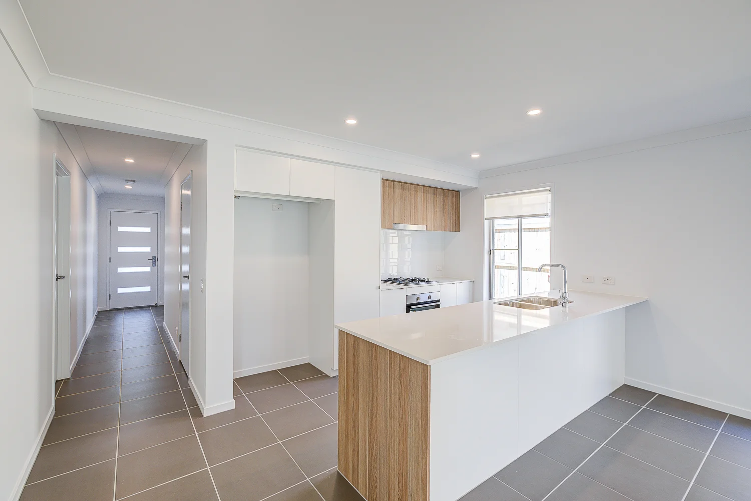 Additional image 2 of 17 Cottee Circuit, Park Ridge QLD 4125
