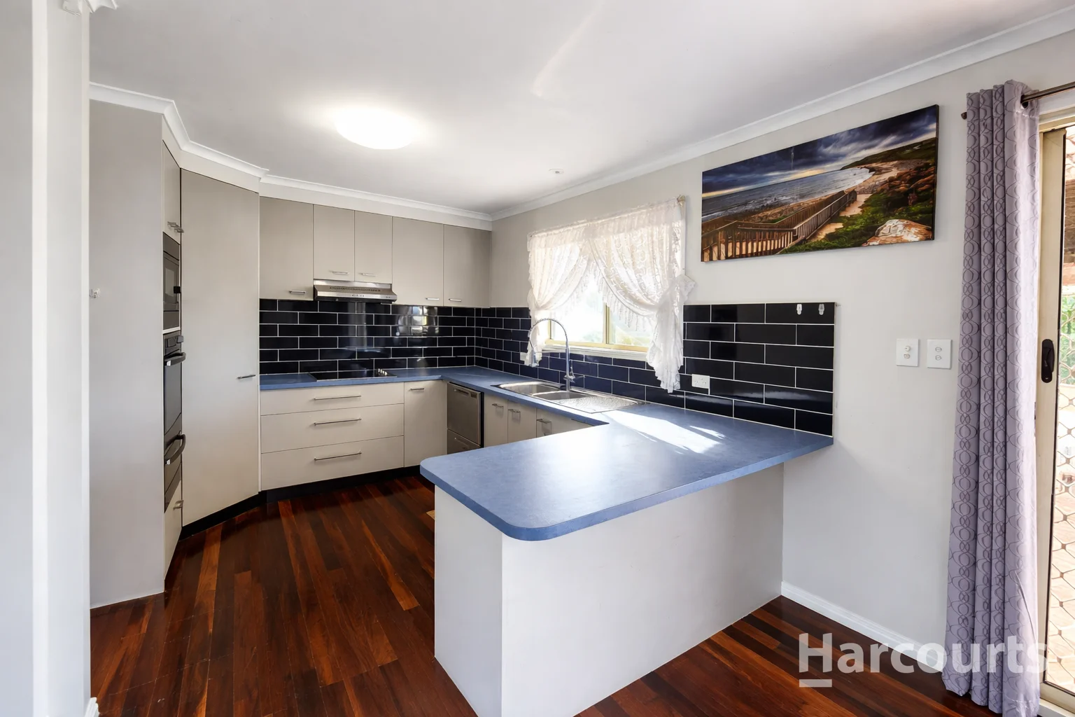Additional image 3 of 757 Boat Harbour Drive, Urangan QLD 4655