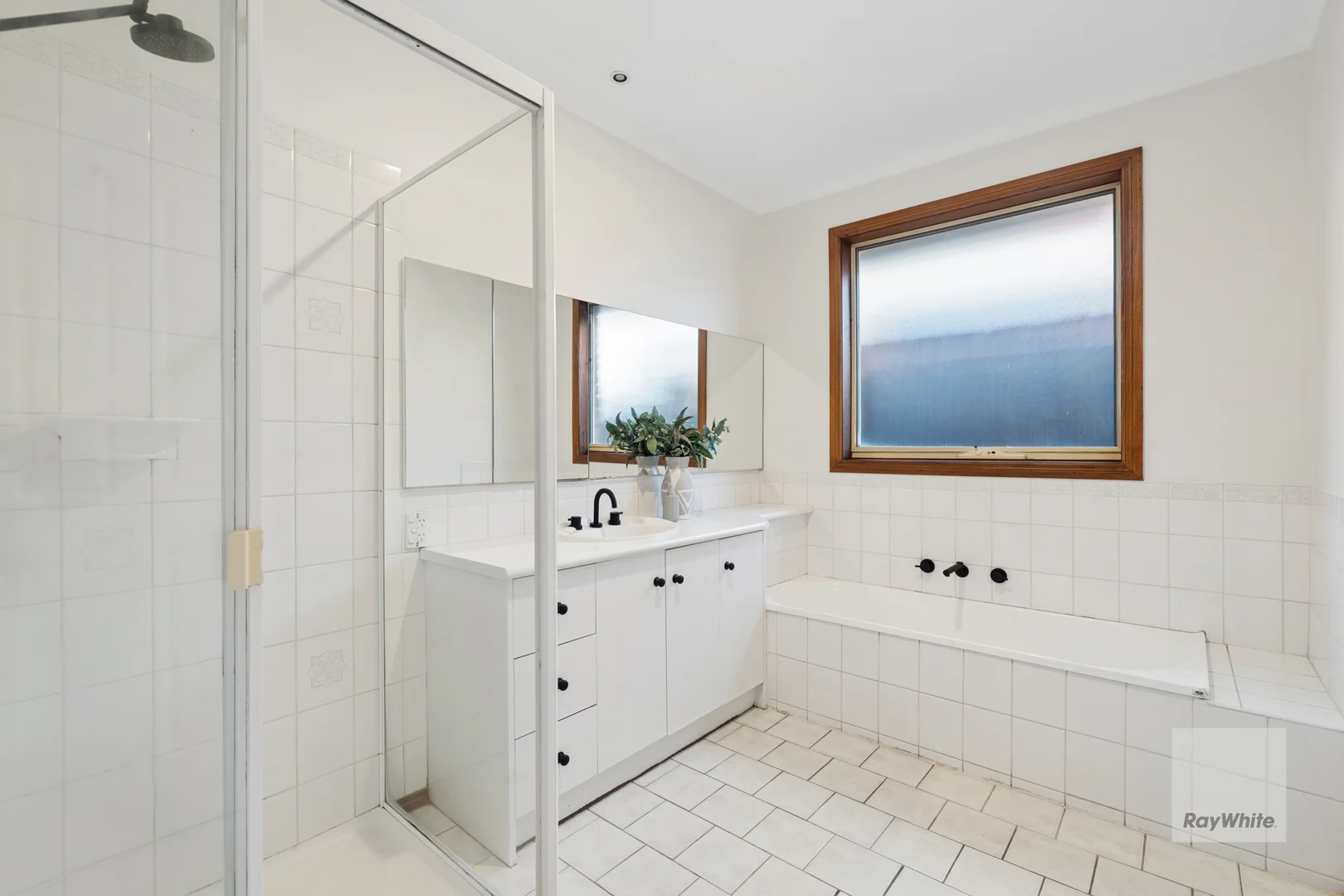 Additional image 12 of 33 Perceval Crescent, Taylors Lakes VIC 3038