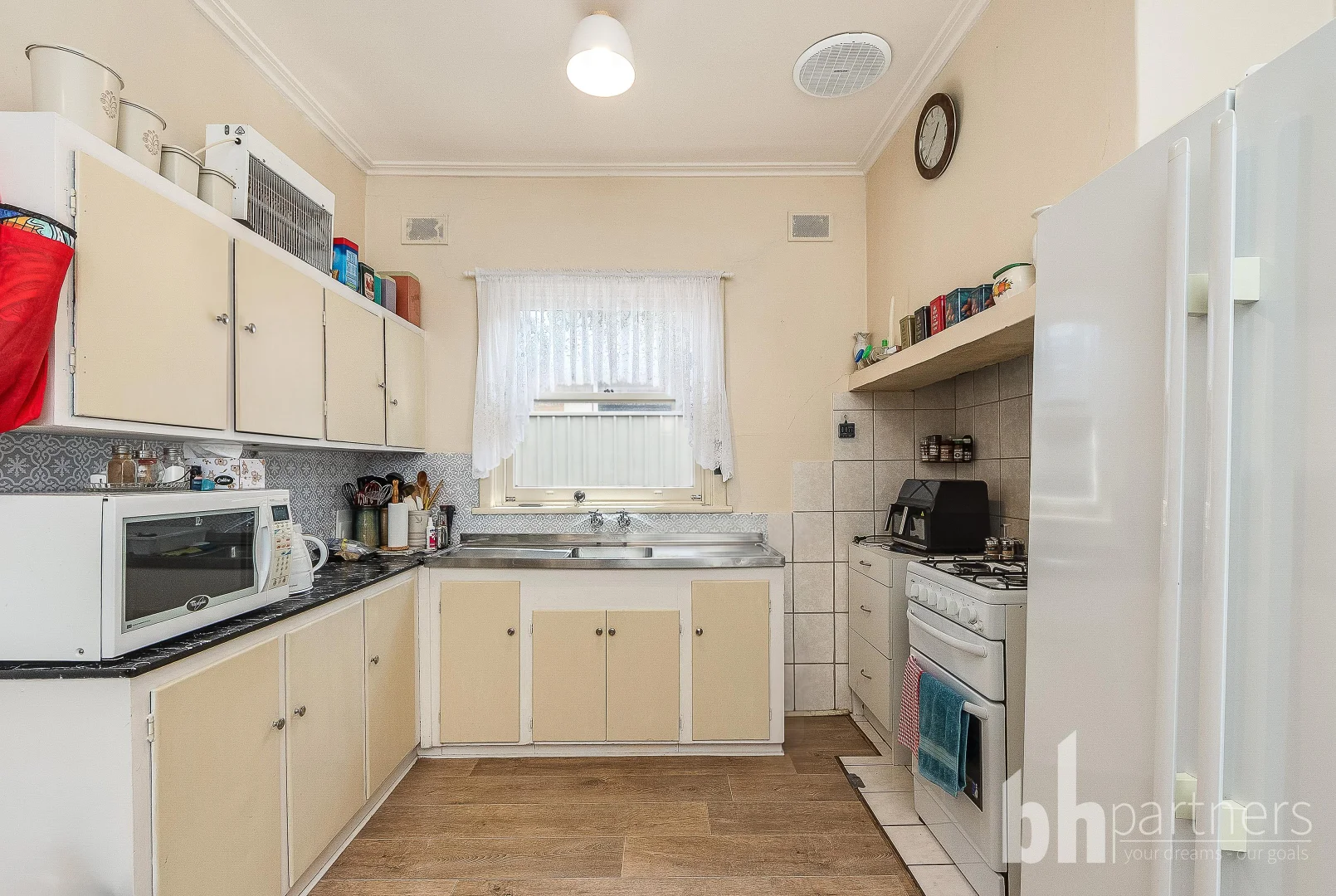 Additional image 6 of 19-20 Trenaman Crescent, Berri SA 5343