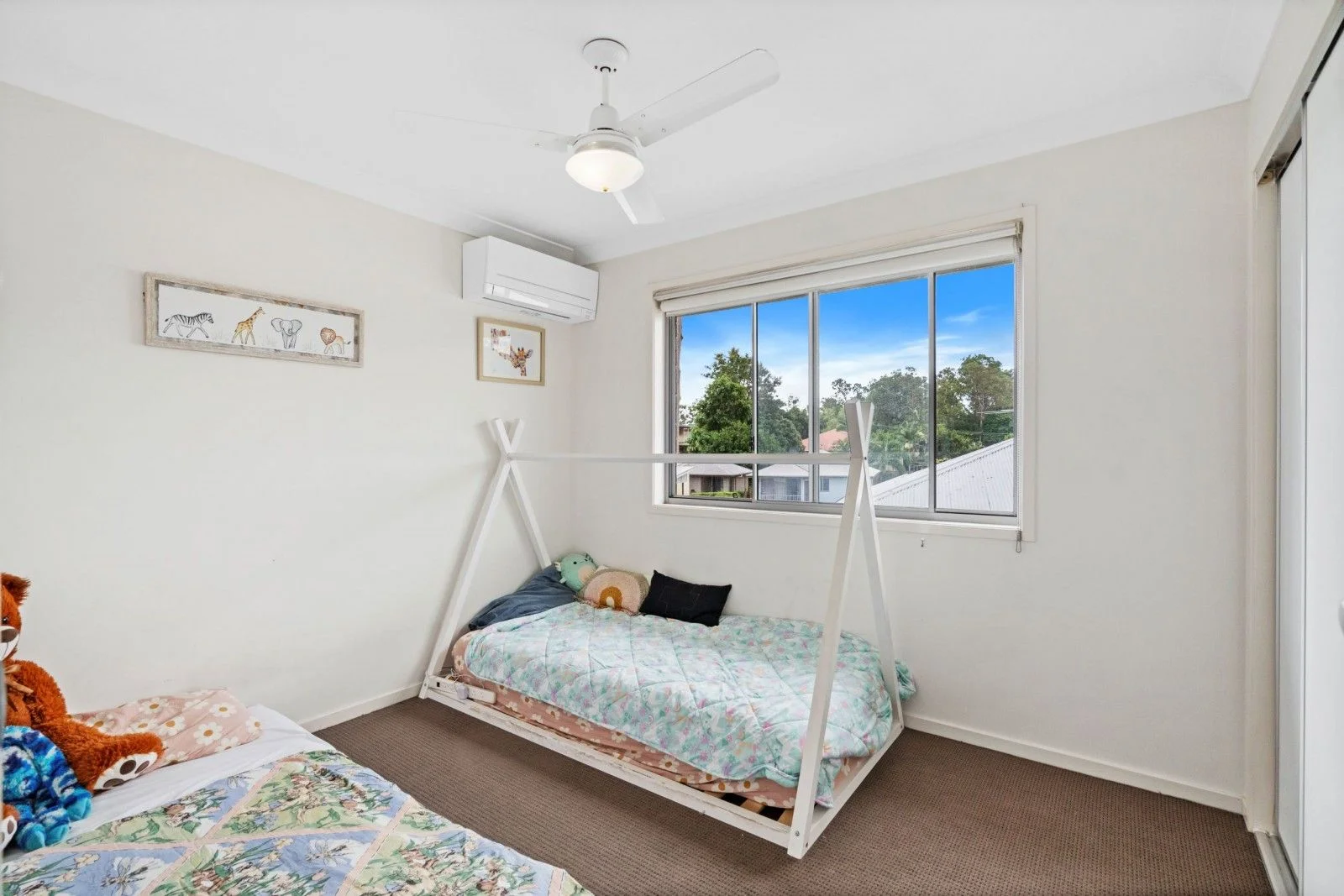 Additional image 10 of ID:21172849/19 Russell Street, Everton Park QLD 4053