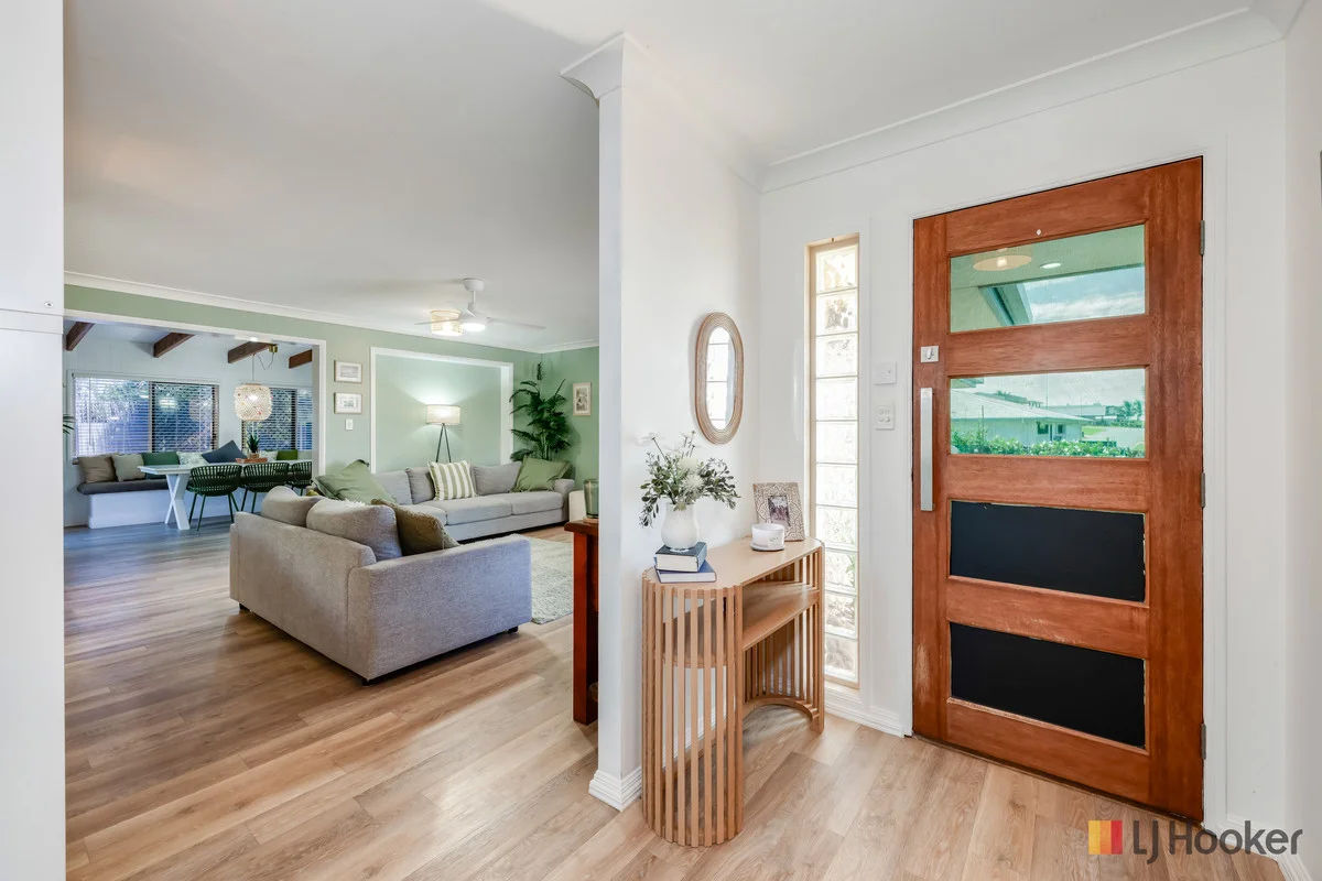 Additional image 5 of 11 Majestic Place, Coral Cove QLD 4670