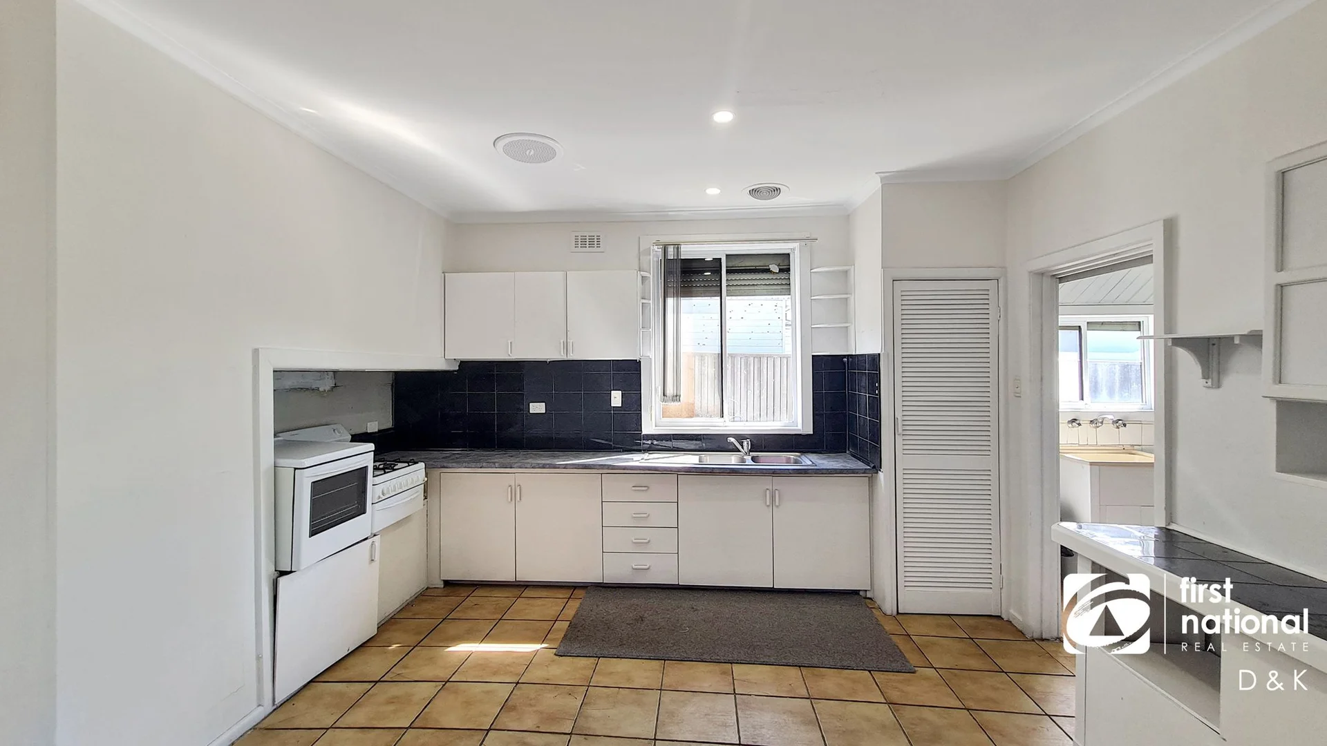 Additional image 2 of 32 Welwyn Parade, Deer Park VIC 3023