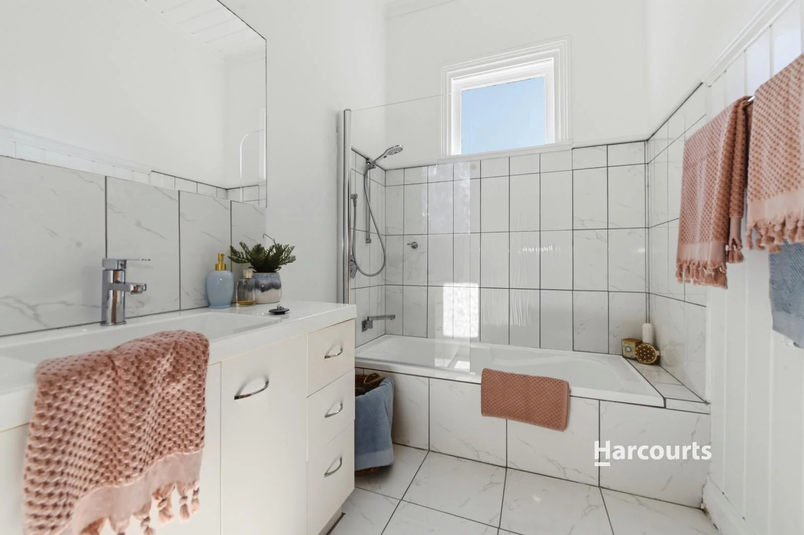 Additional image 8 of 18 Hiller Street, Devonport TAS 7310