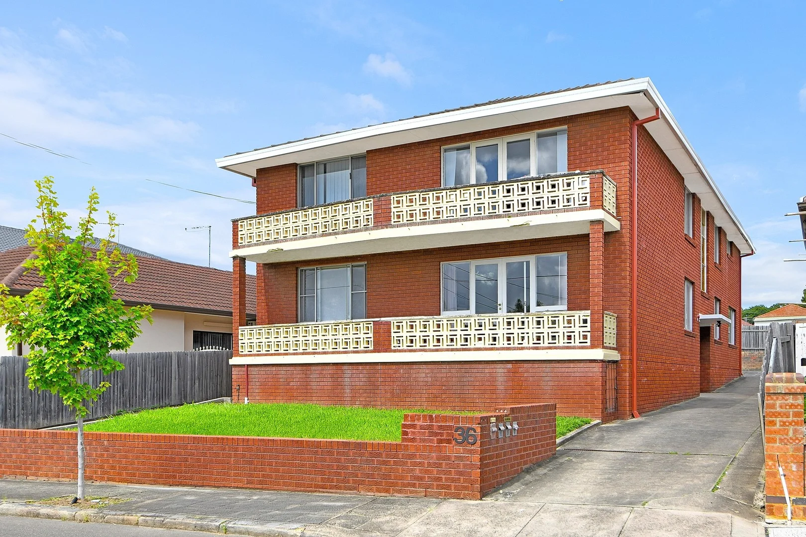 2/36 Robert Street, Ashfield NSW 2131
