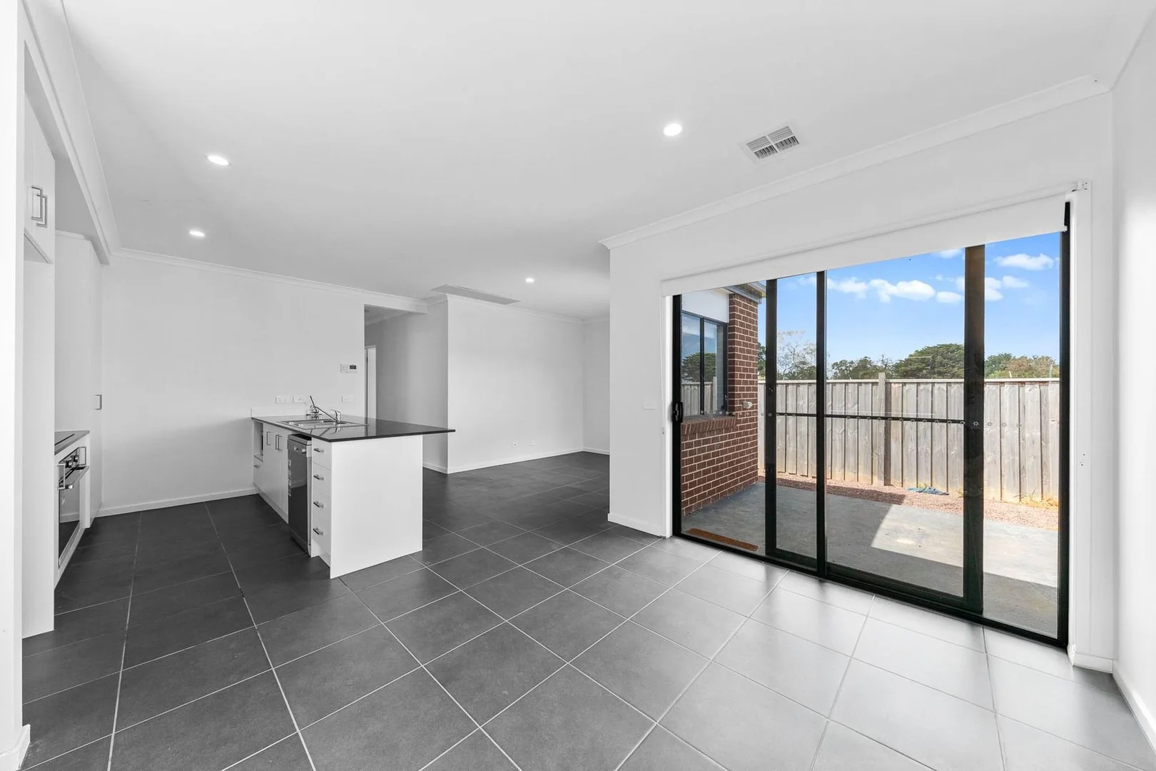 Additional image 3 of 484 Casey Fields Boulevard, Cranbourne East VIC 3977
