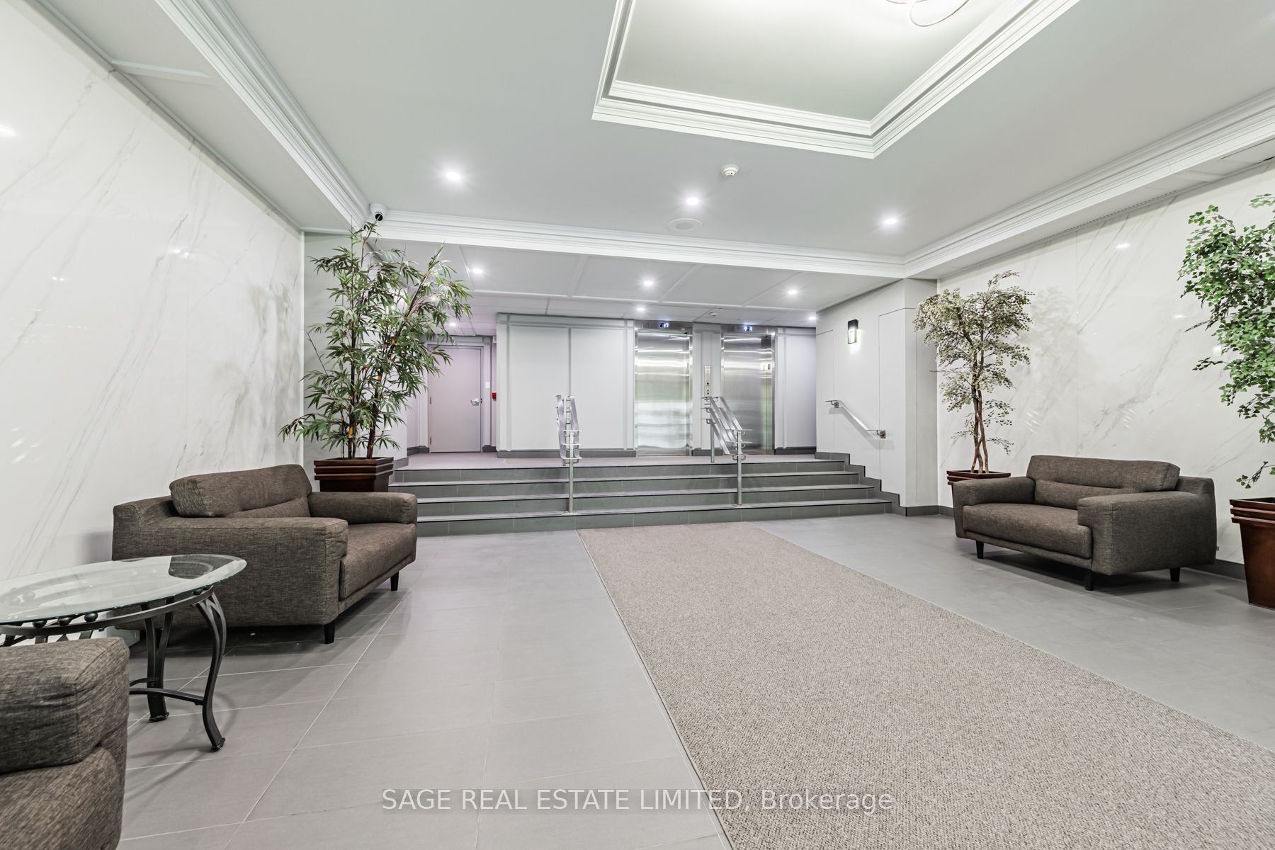 Additional image 5 of 802-975 Warwick Court, Burlington, ON, L7T 3Z7