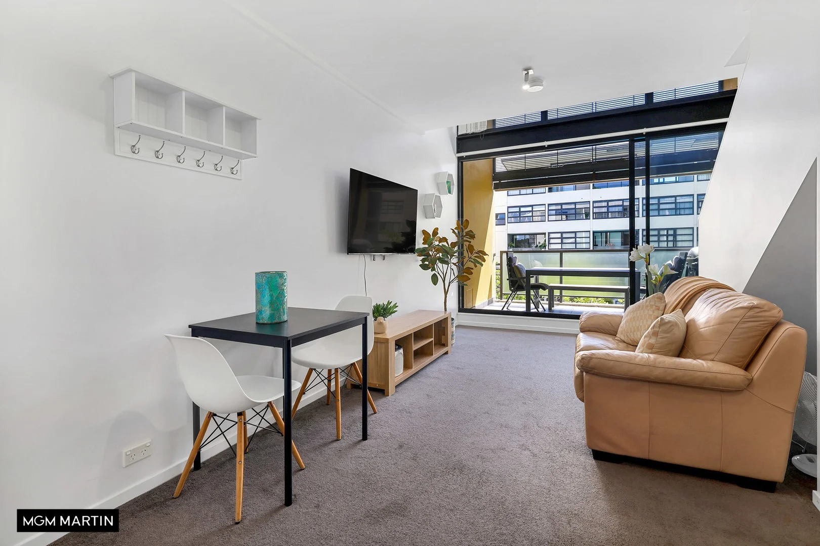 E302/2-6 Mandible Street, Alexandria NSW 2015