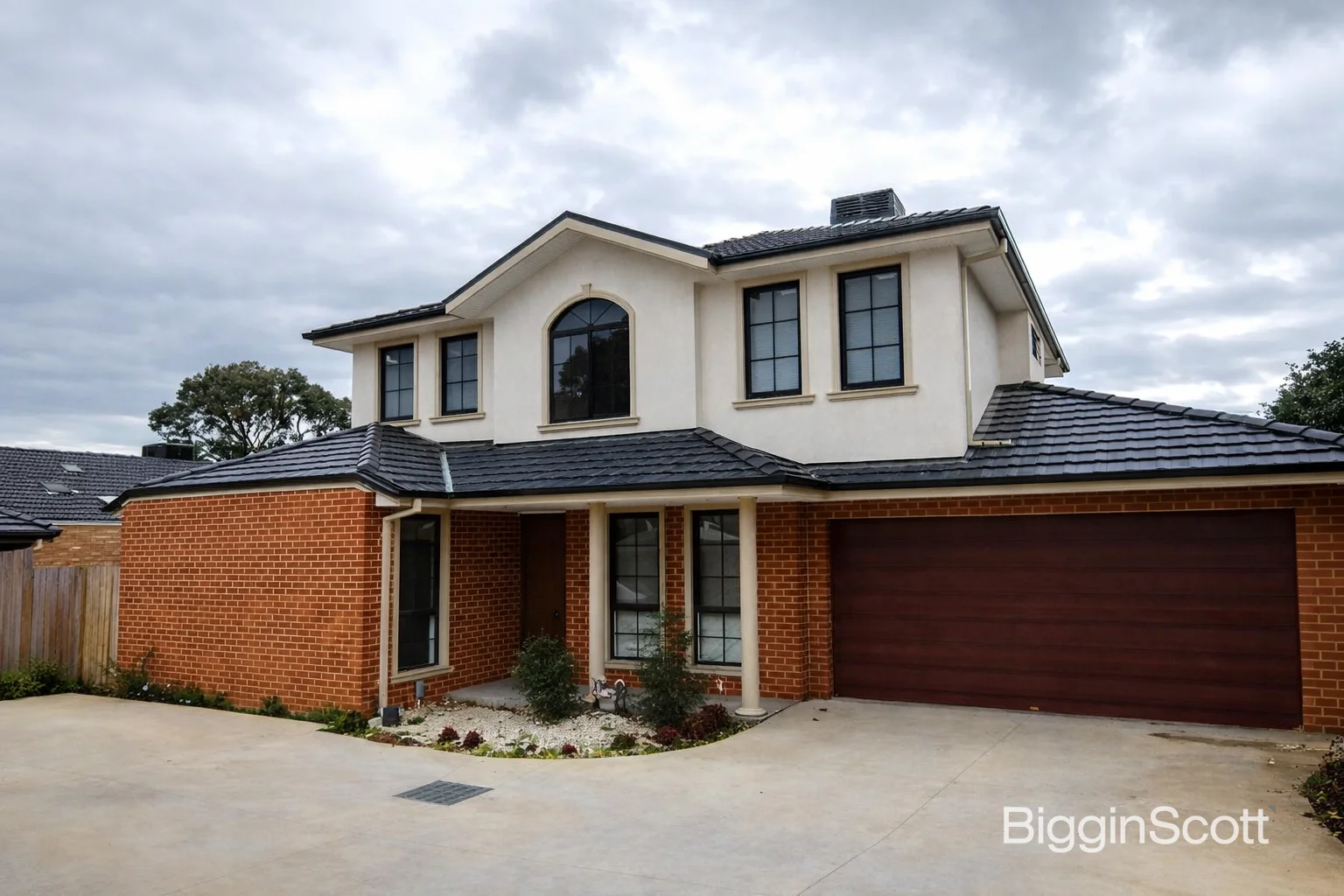2/175 Highbury Road, Burwood VIC 3125