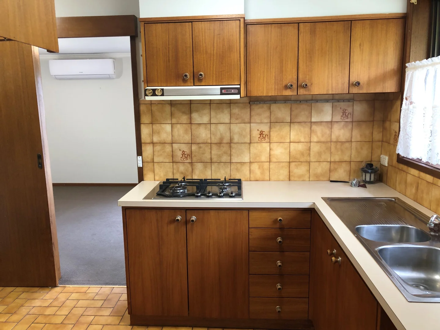 Additional image 2 of 3/1 Franklin Road, Doncaster East VIC 3109