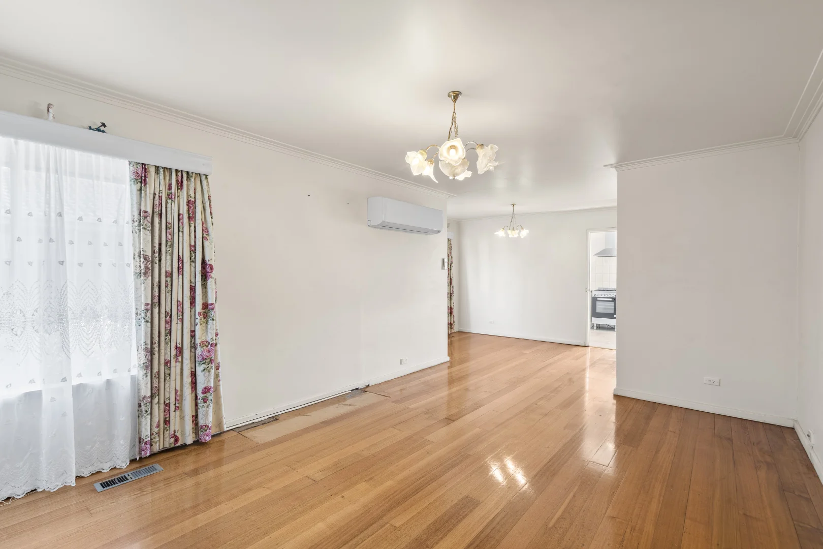 Additional image 4 of 11 Elmhurst Road, Gladstone Park VIC 3043