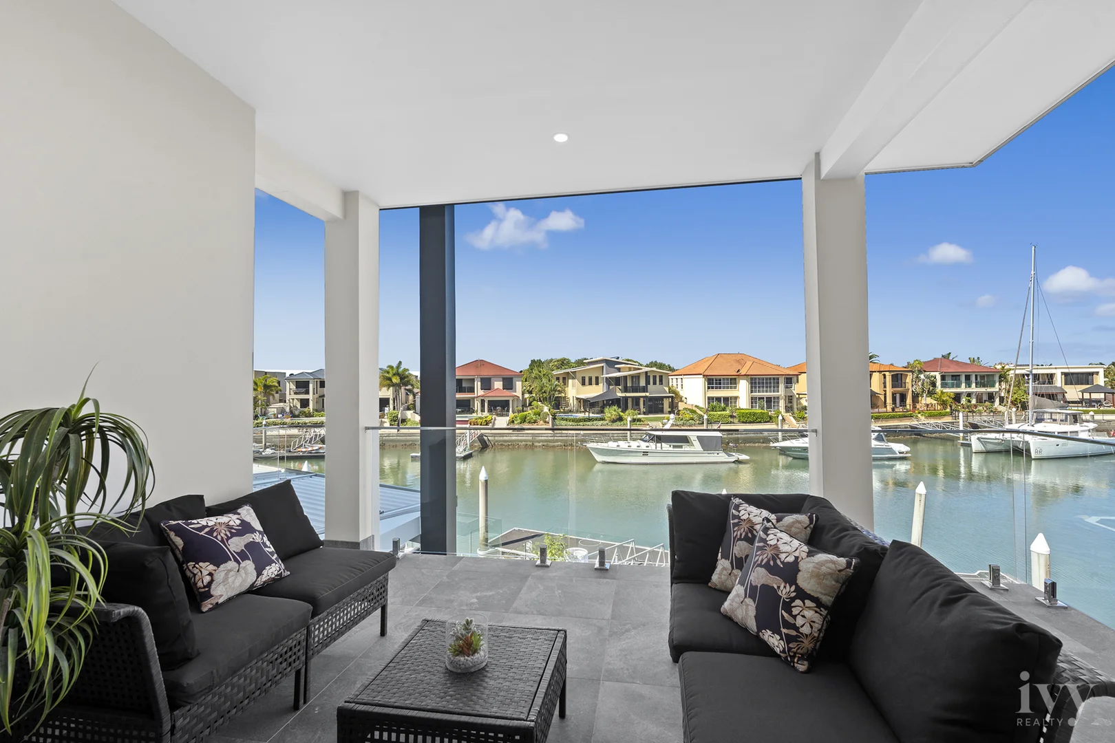 Additional image 21 of 13 King James Court, Sovereign Islands QLD 4216