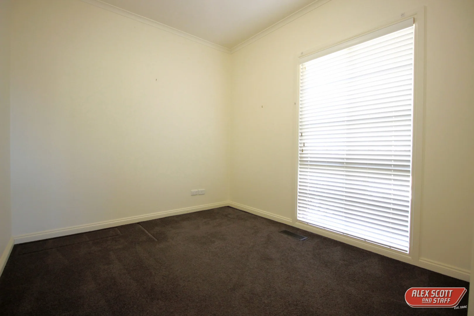 Additional image 4 of 3/66 Gloucester Avenue, Berwick VIC 3806