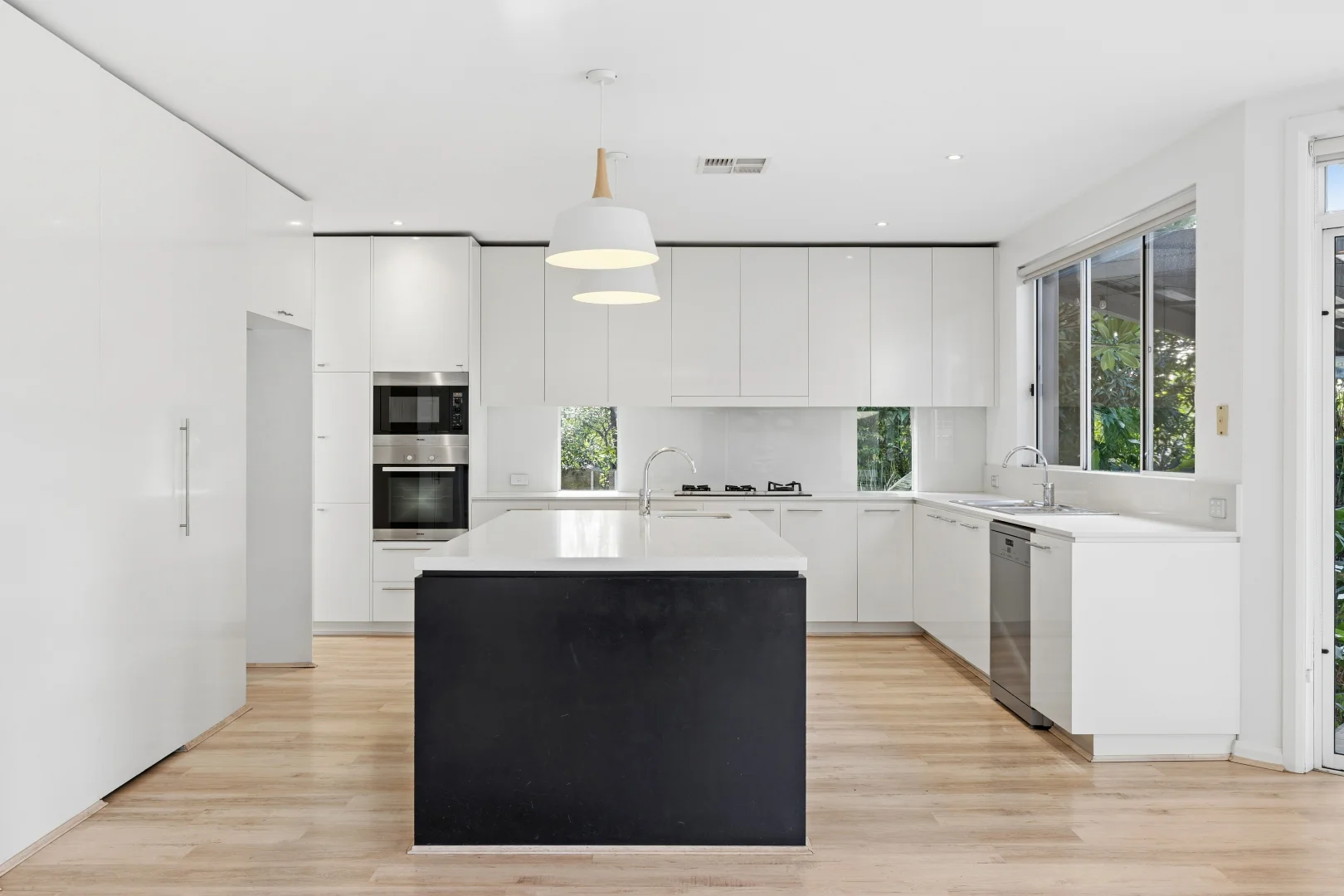 Additional image 4 of 2 Queens Court, Castle Hill NSW 2154