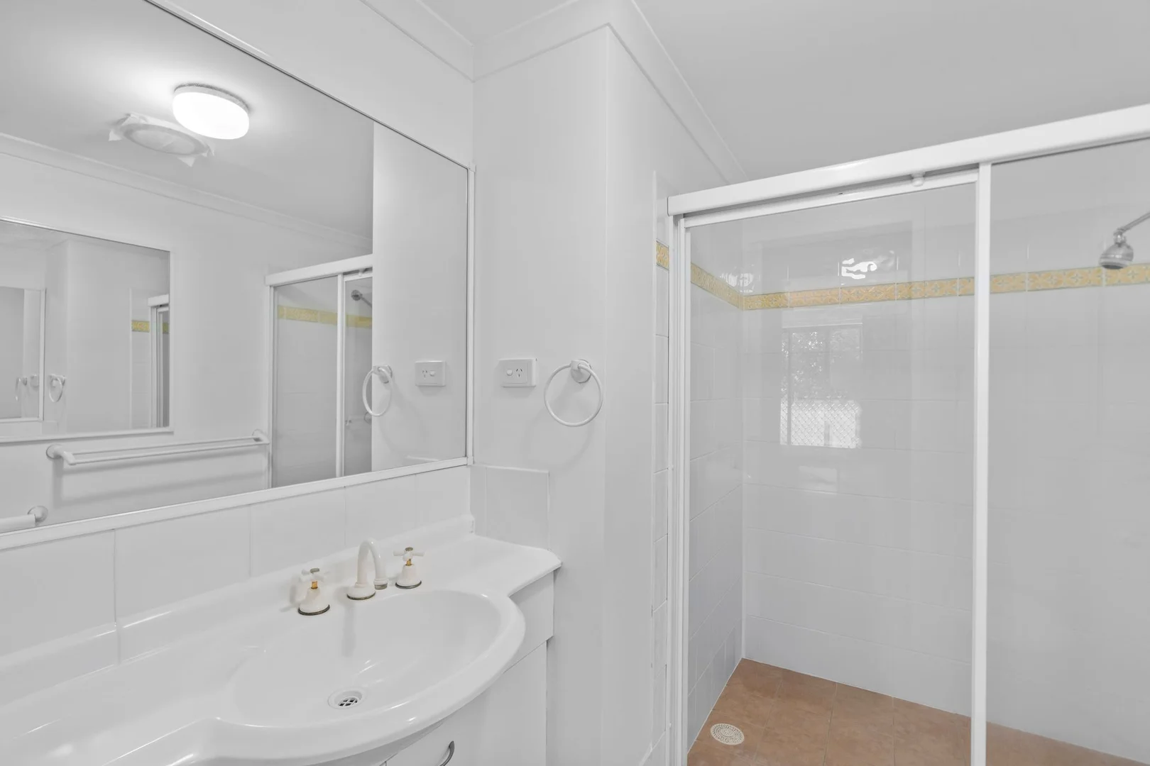 Additional image 8 of 3/1028-1030 Gold Coast Highway, Palm Beach QLD 4221