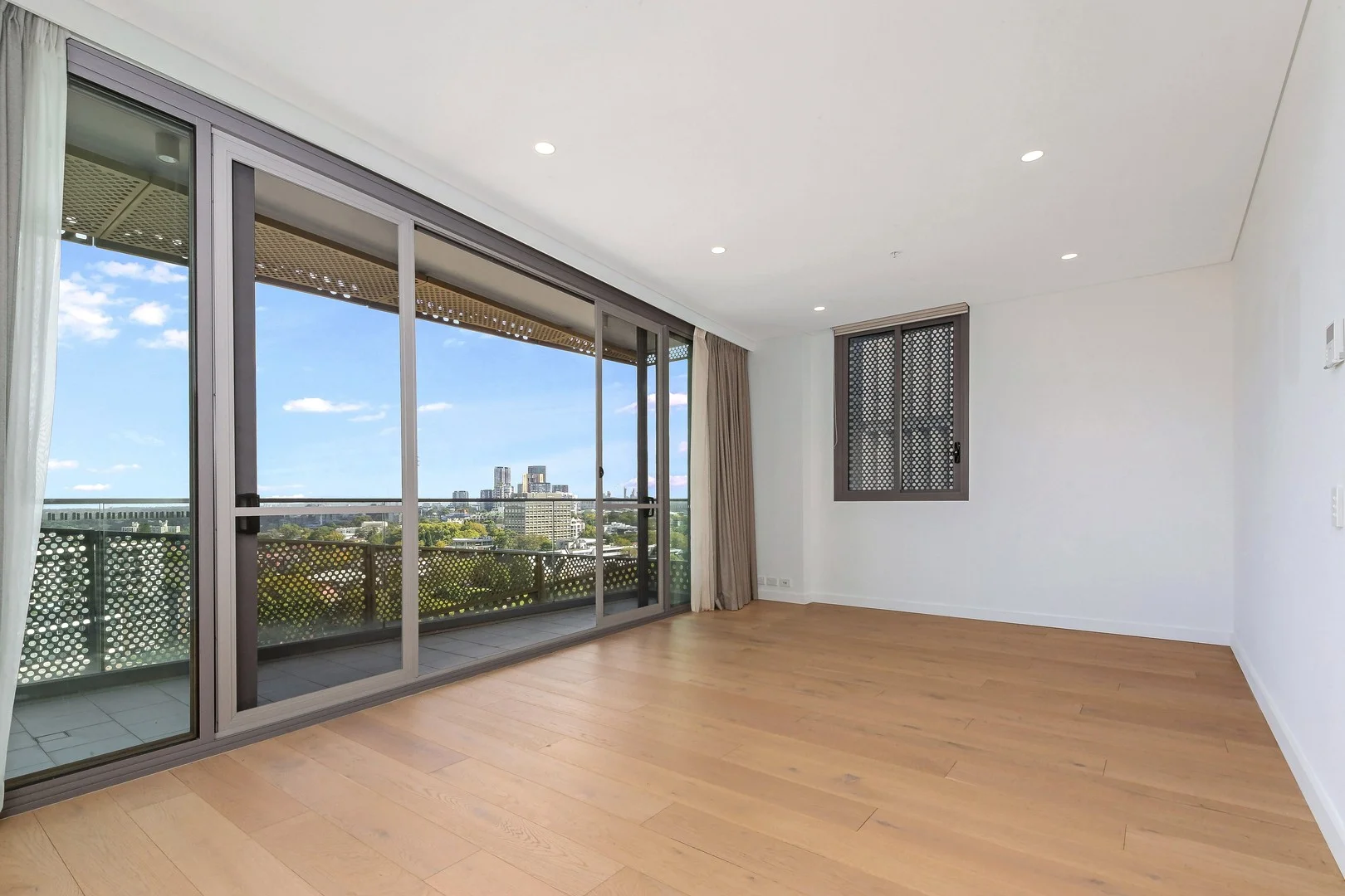 1610/221 Miller Street, North Sydney NSW 2060