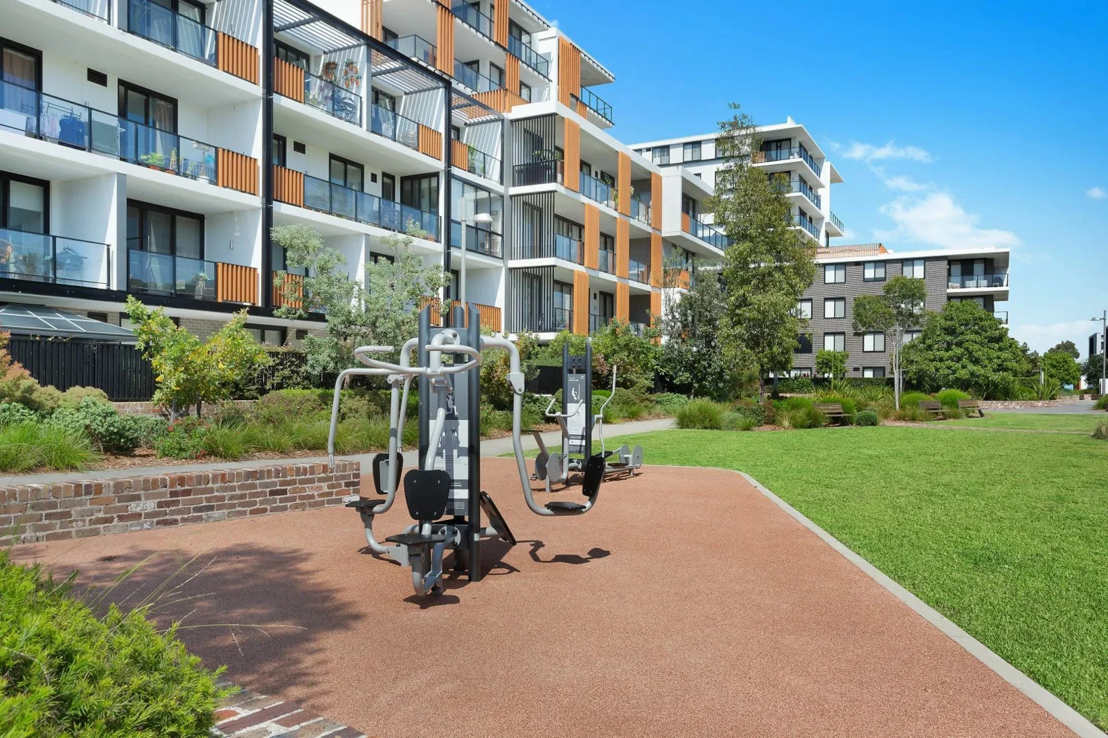 Additional image 11 of 2010/50 Pemberton Street, Botany NSW 2019