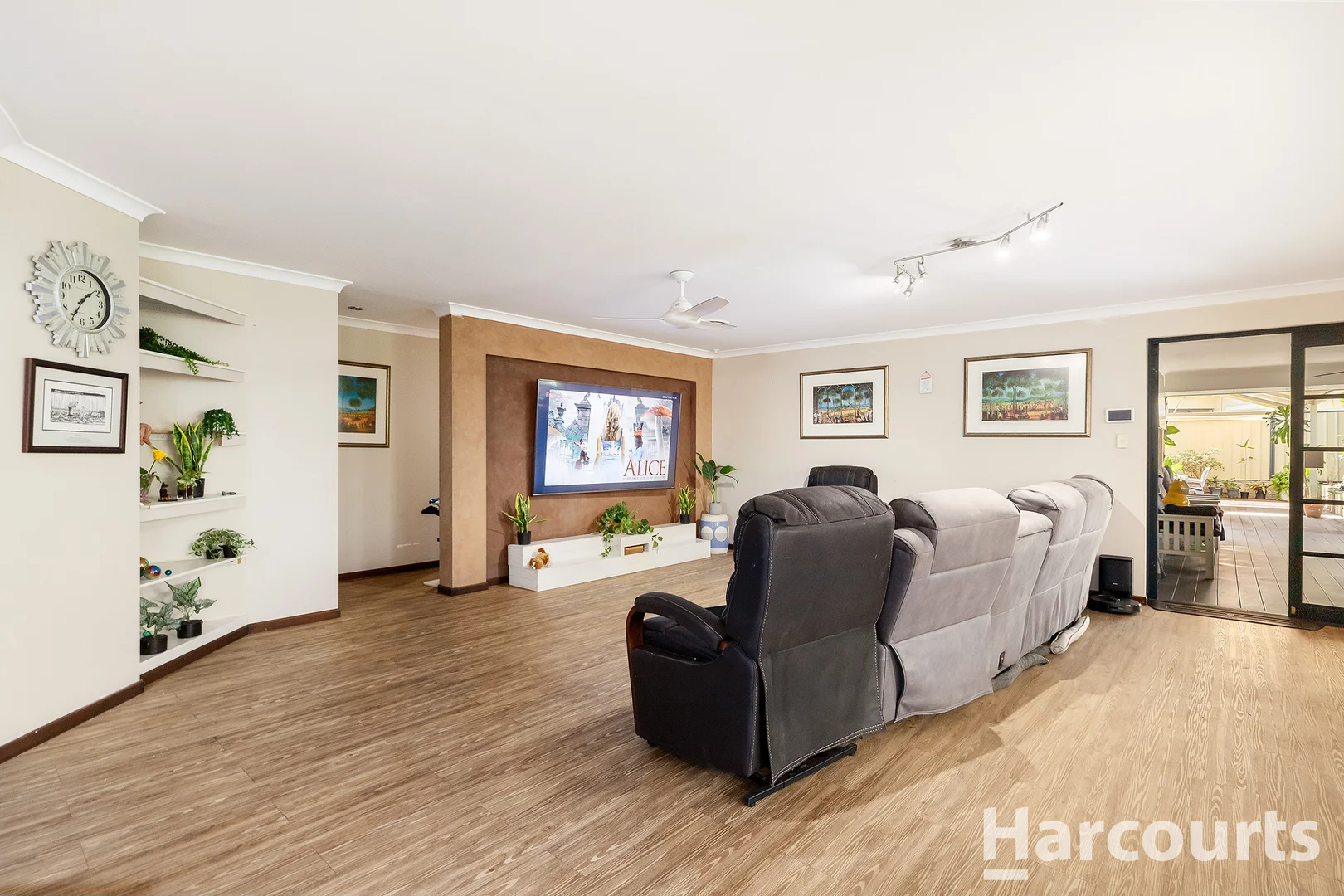 Additional image 8 of 2 Darwin Terrace, Dudley Park WA 6210