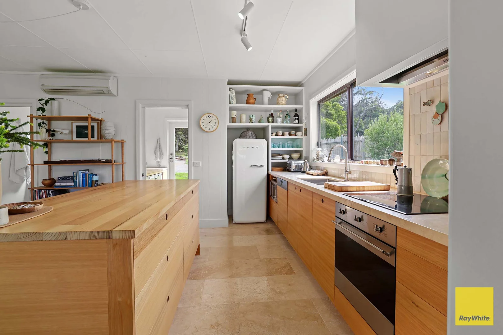 Additional image 4 of 24 Bayside Drive, Walkerville North VIC 3956