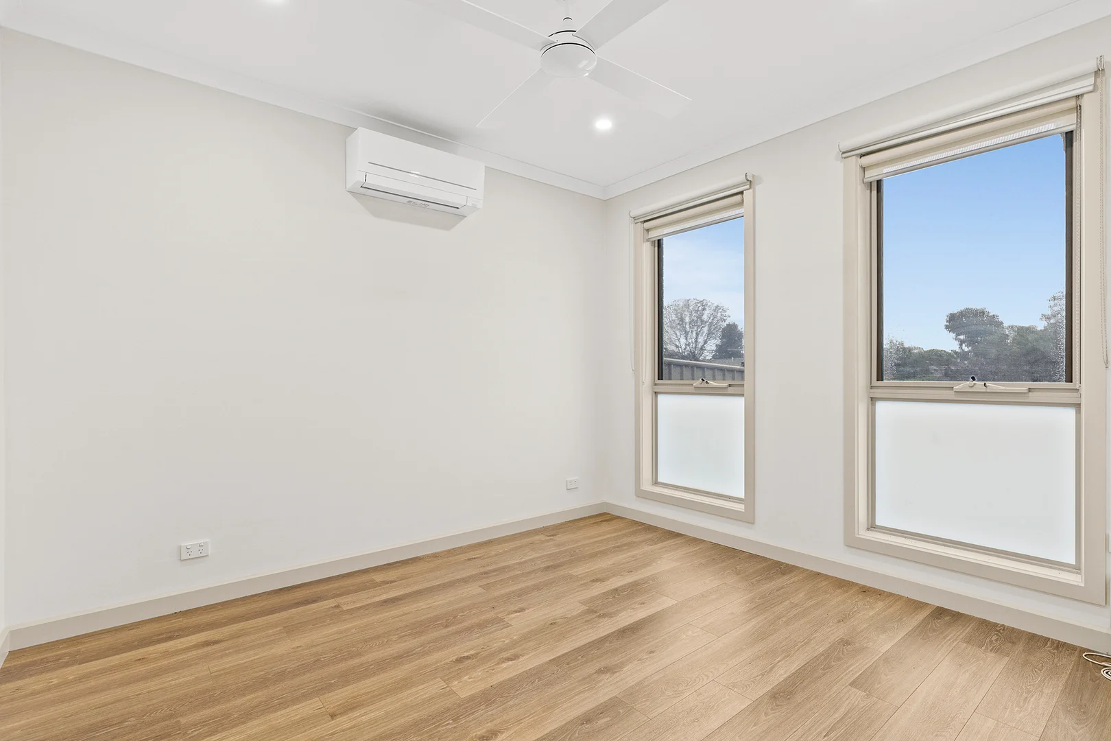 Additional image 4 of 38A Crampton Crescent, Mill Park VIC 3082