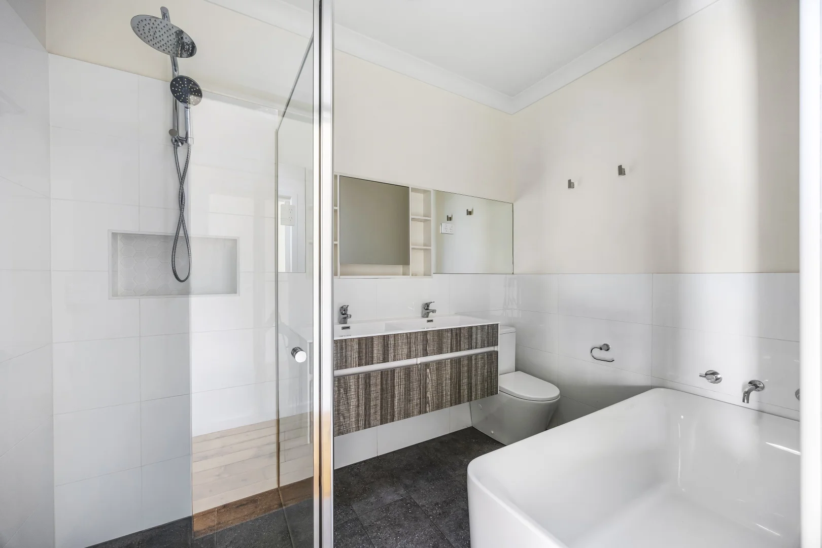 Additional image 9 of 37 Brinkley Avenue, Wendouree VIC 3355