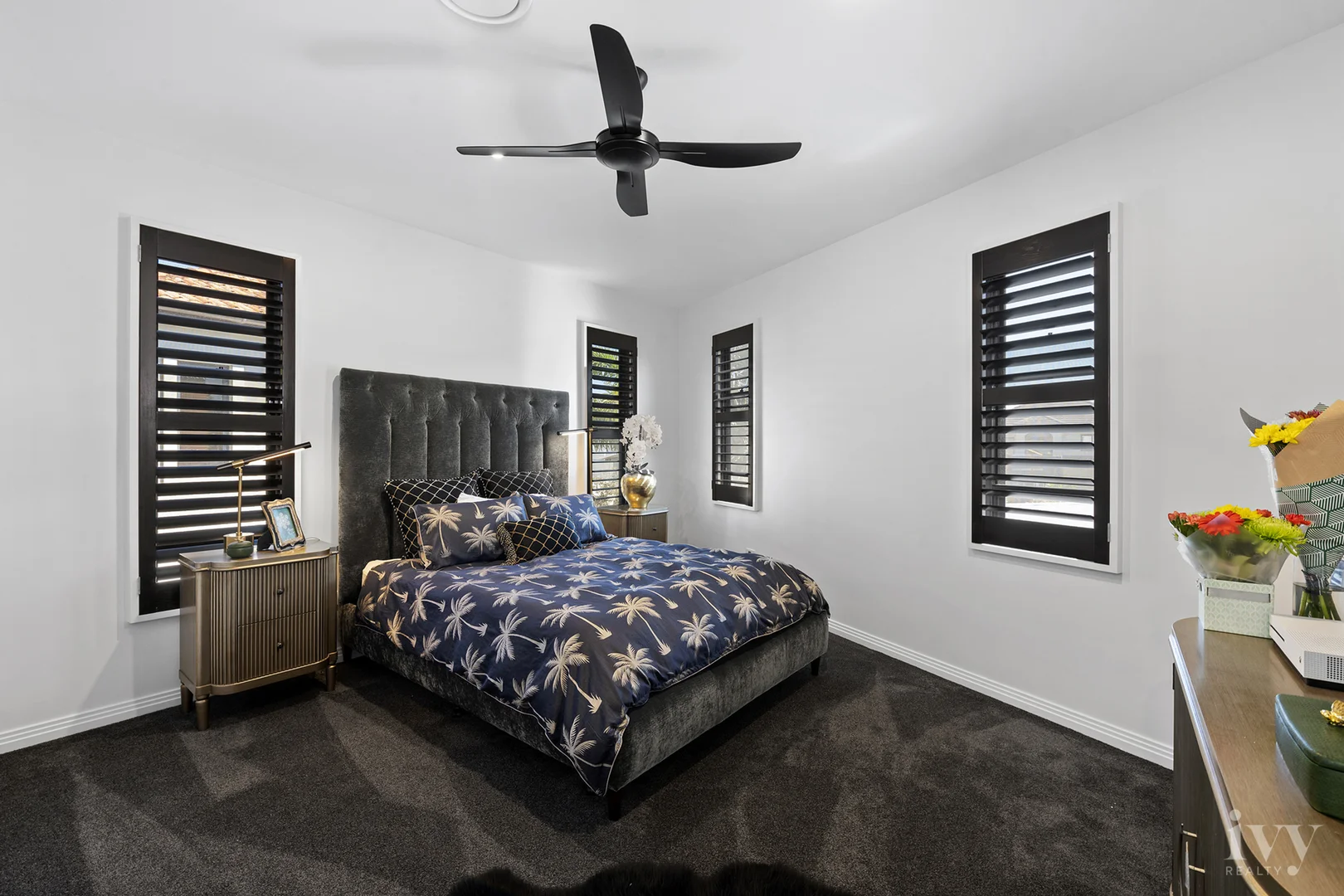 Additional image 24 of 13 King James Court, Sovereign Islands QLD 4216