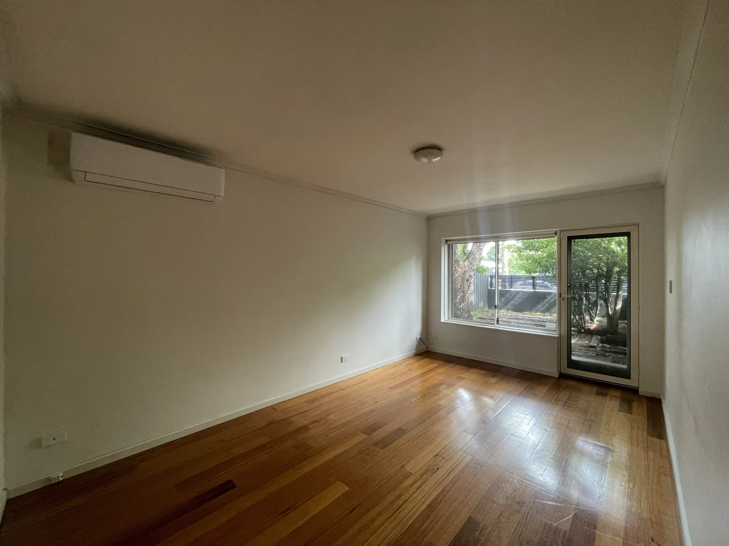Additional image 2 of 2/76 Railway Road, Carnegie VIC 3163