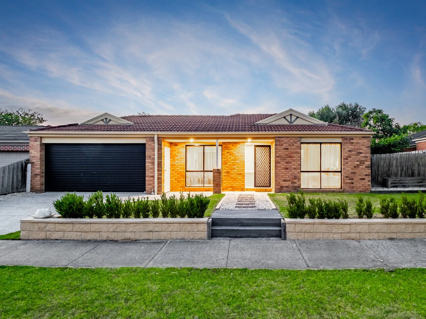5 Glenisla Way, Berwick VIC 3806
