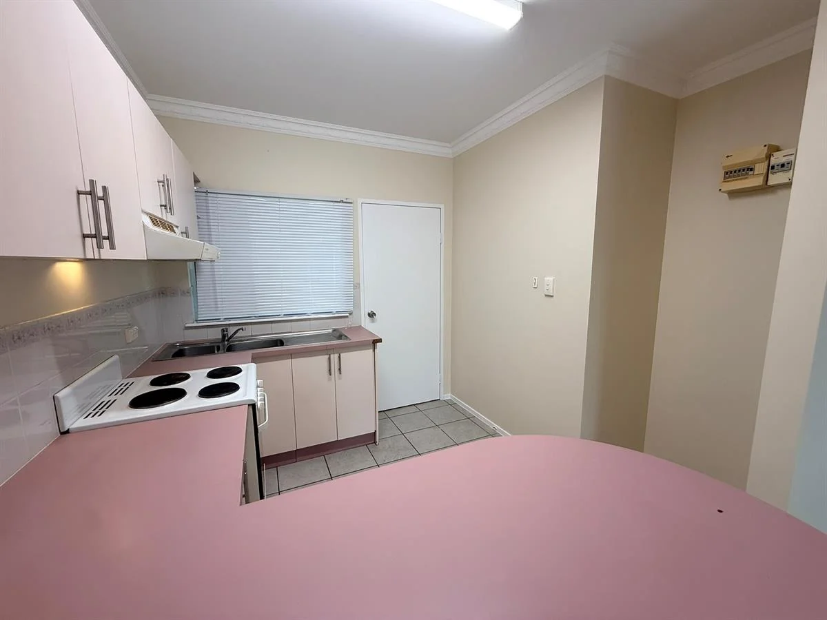 Additional image 7 of 9/389-397 McCoombe Street, Mooroobool QLD 4870