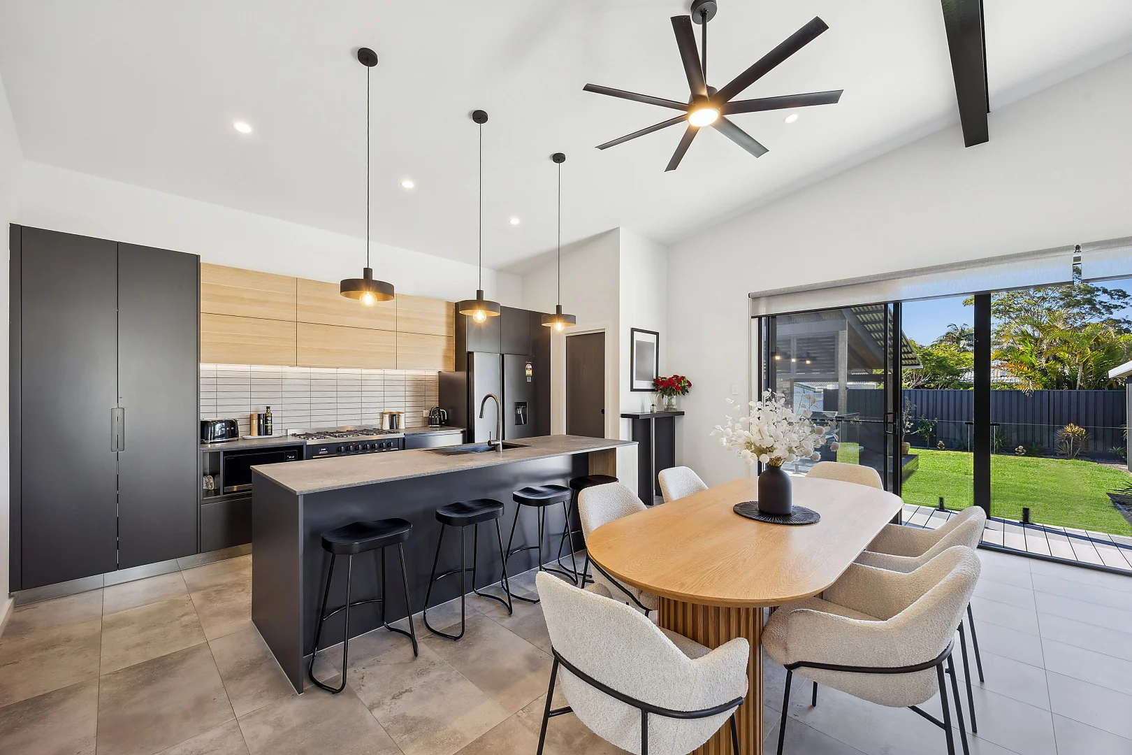 Additional image 2 of 11 Colleen Street, Berkeley Vale NSW 2261