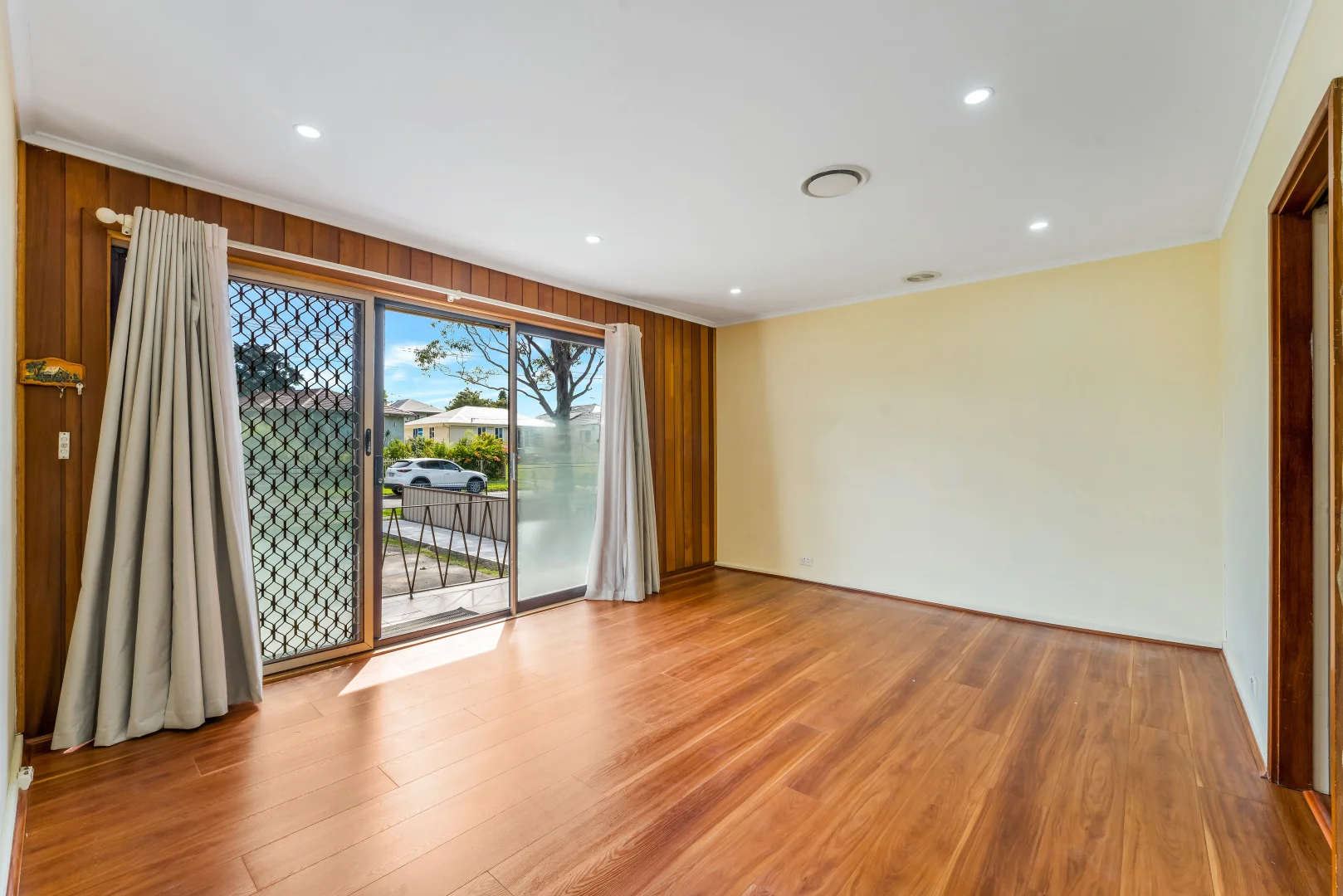 Additional image 4 of 8 & 8a Clingan Avenue, Lurnea NSW 2170