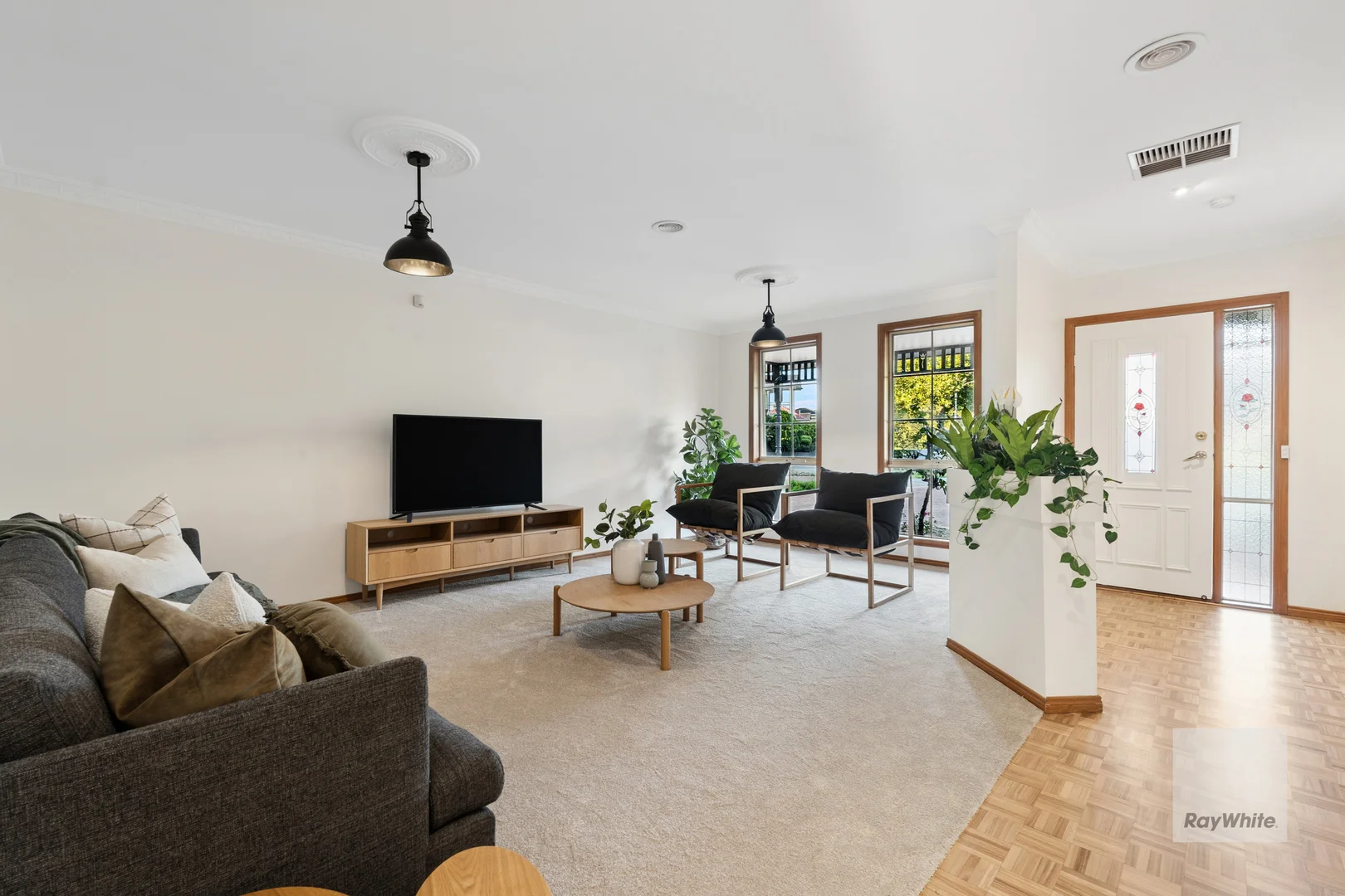 Additional image 2 of 33 Perceval Crescent, Taylors Lakes VIC 3038