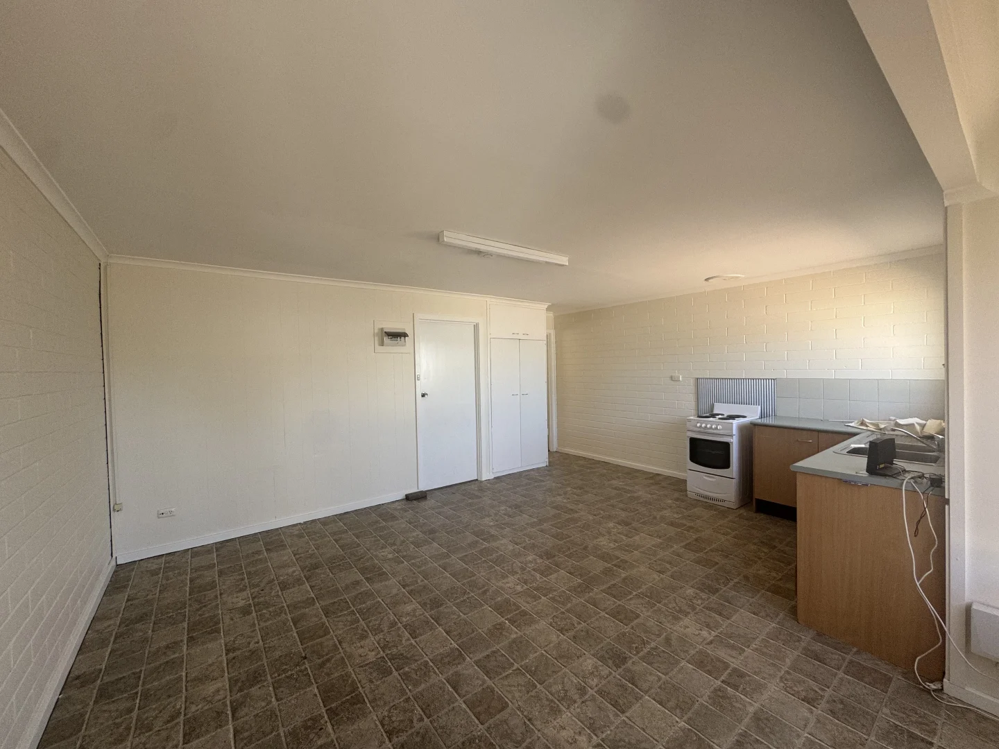 Additional image 3 of 11/5 Dennis Street, Port Augusta SA 5700