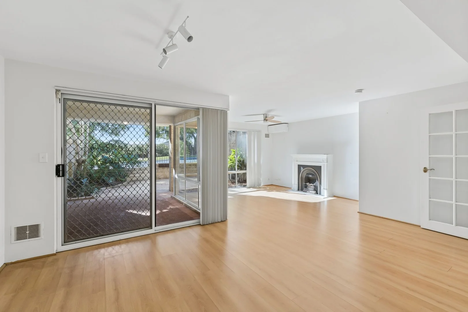 Additional image 3 of 4/5 Spyglass Grove, Connolly WA 6027