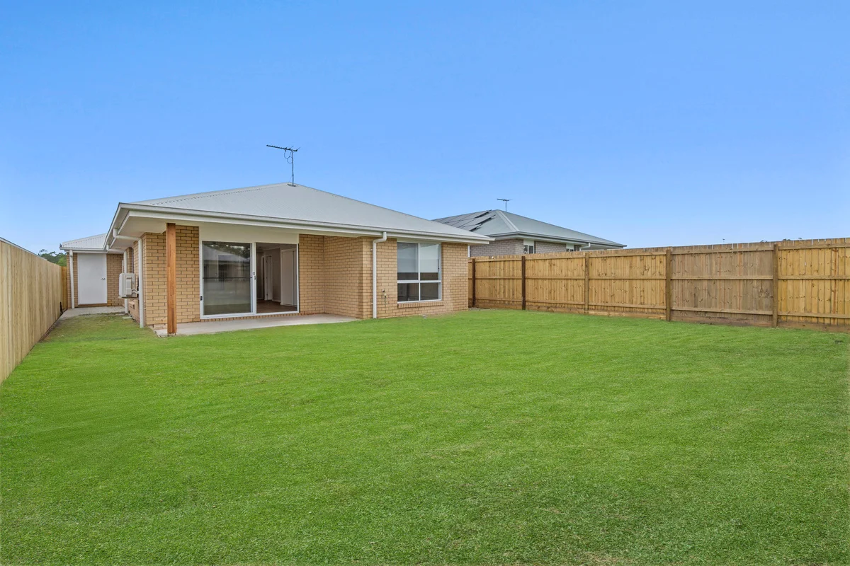 Additional image 2 of 32 Hewing Place, Park Ridge QLD 4125