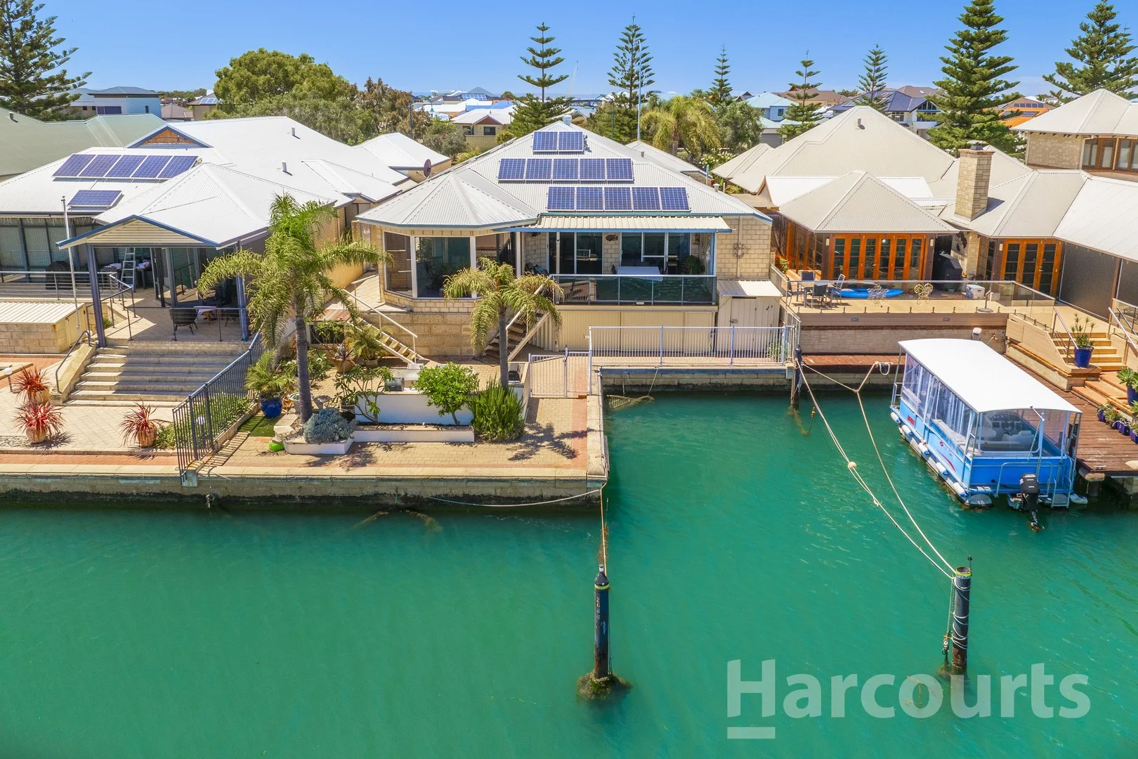 8 Starfire Close, Halls Head WA 6210
