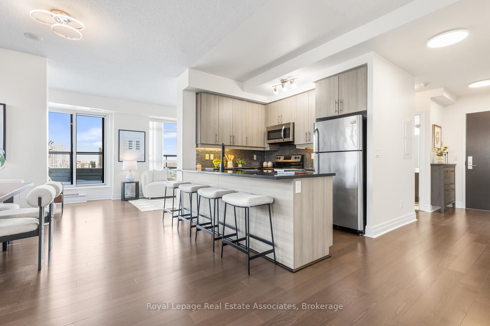 Additional image 4 of 701-8130 Birchmount Road, Markham, ON, L6G 0E4